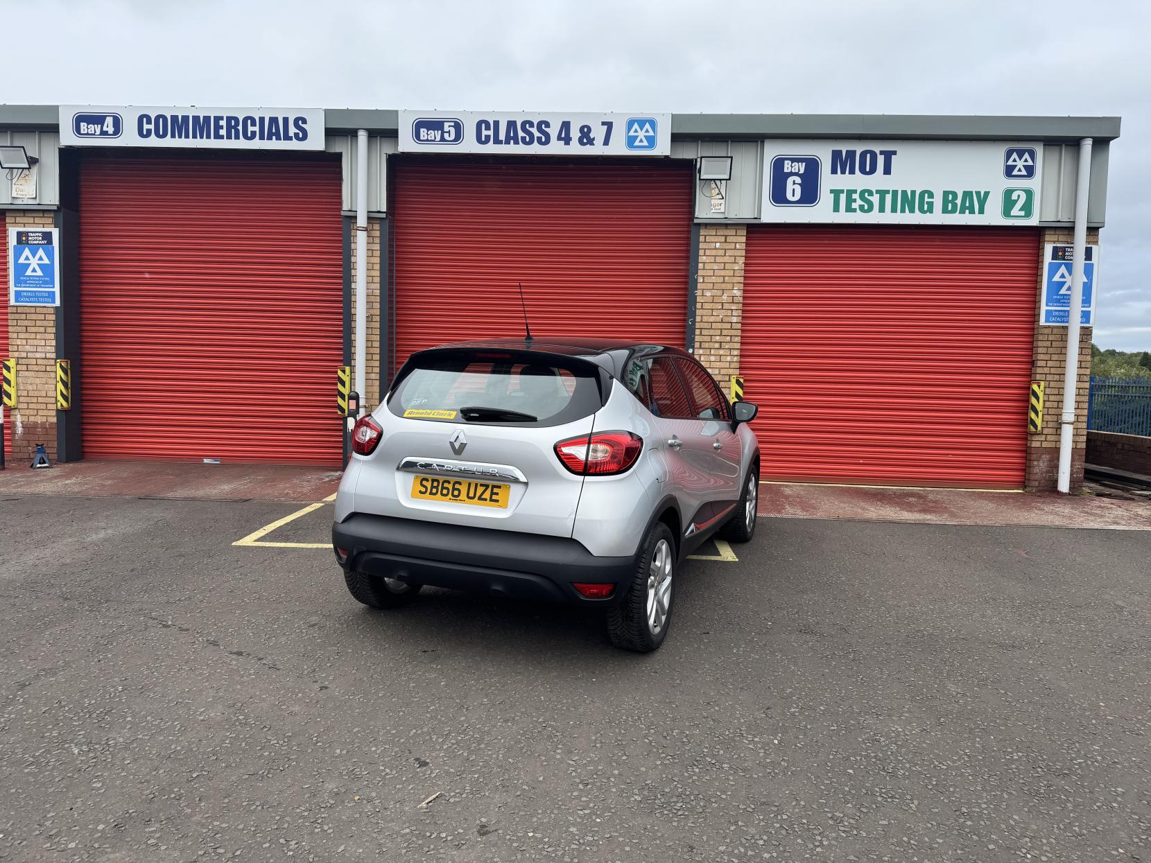 Renault Captur 0.9 TCe ENERGY Dynamique Nav SUV 5dr Petrol Manual Euro 6 (s/s) (90 ps)