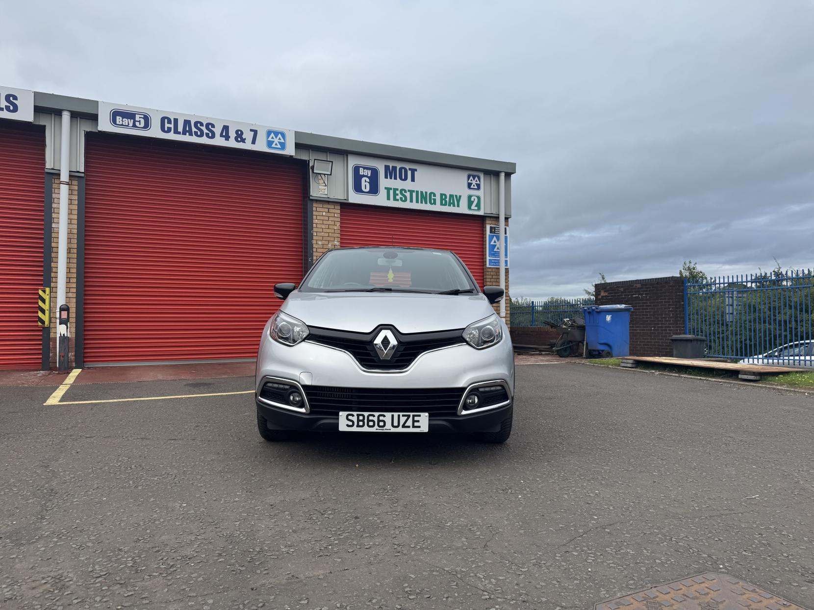 Renault Captur 0.9 TCe ENERGY Dynamique Nav SUV 5dr Petrol Manual Euro 6 (s/s) (90 ps)