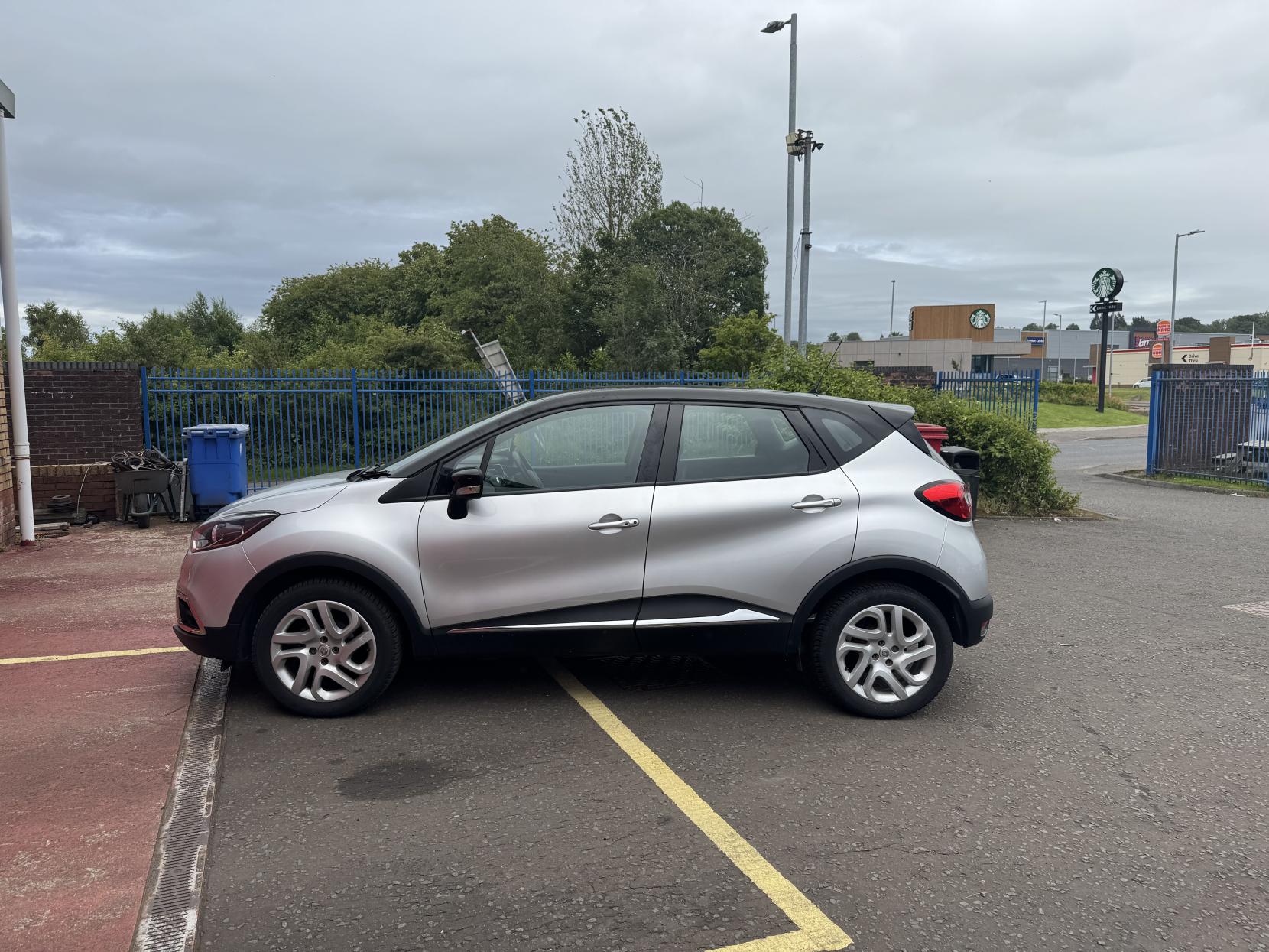 Renault Captur 0.9 TCe ENERGY Dynamique Nav SUV 5dr Petrol Manual Euro 6 (s/s) (90 ps)