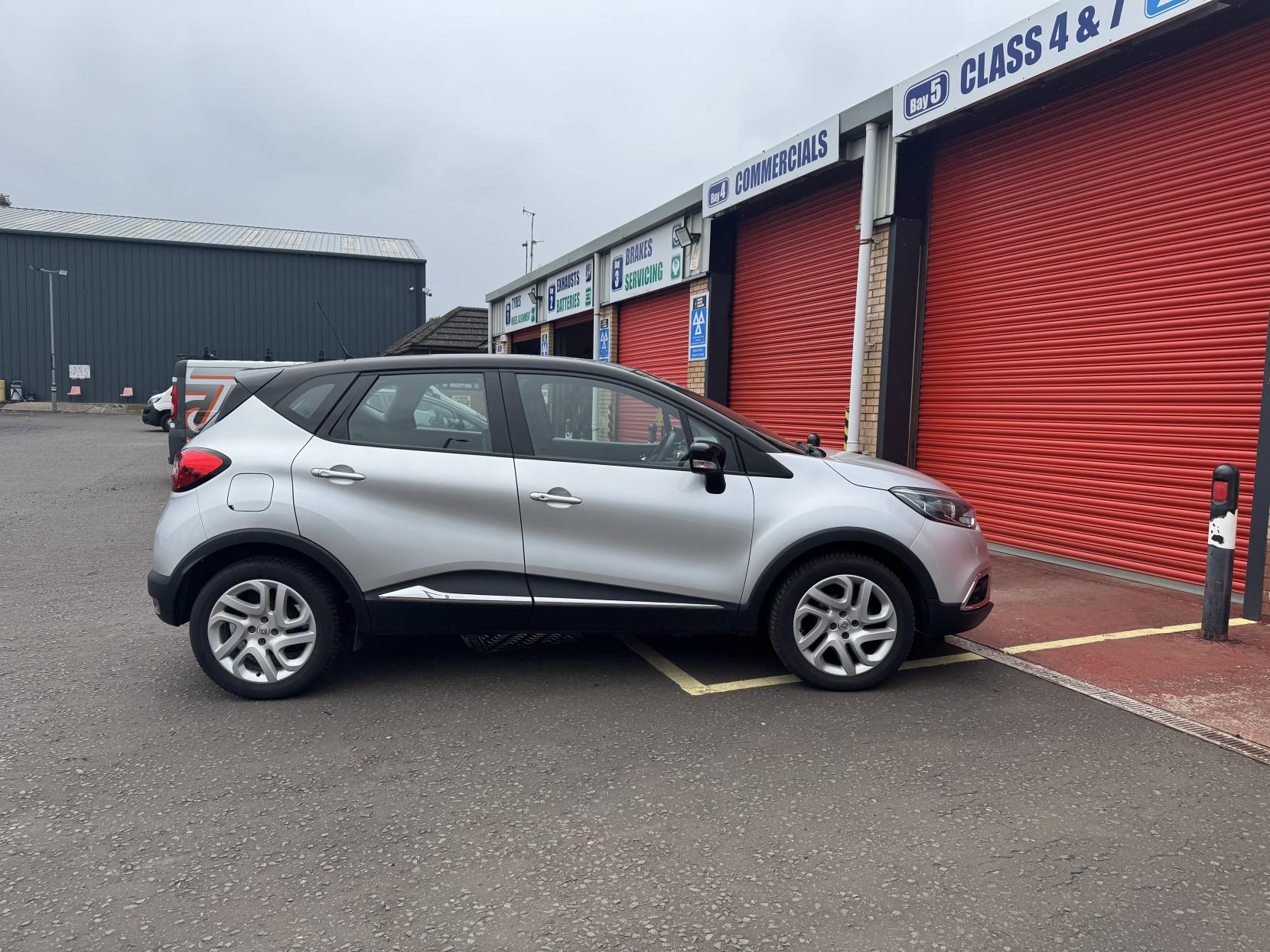 Renault Captur 0.9 TCe ENERGY Dynamique Nav SUV 5dr Petrol Manual Euro 6 (s/s) (90 ps)