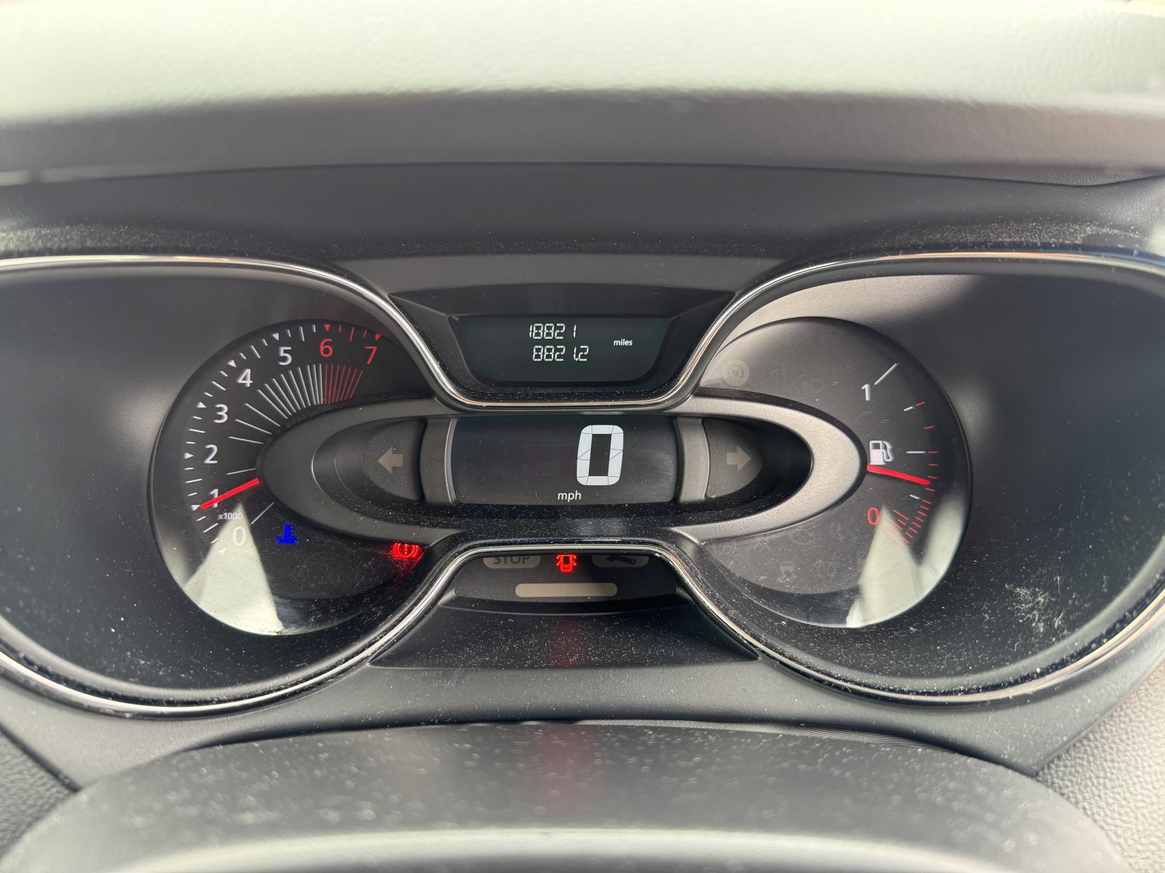 Renault Captur 0.9 TCe ENERGY Dynamique Nav SUV 5dr Petrol Manual Euro 6 (s/s) (90 ps)