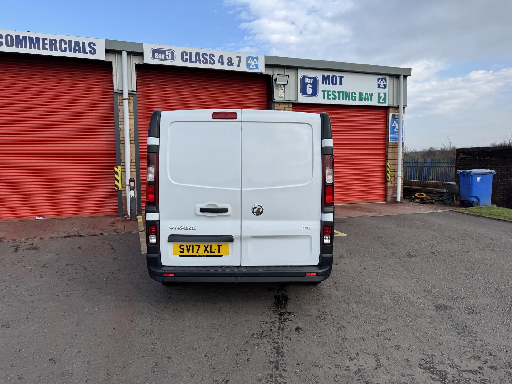 Vauxhall Vivaro 1.6 CDTi 2700 Panel Van 5dr Diesel Manual L1 H1 Euro 6 (95 ps)