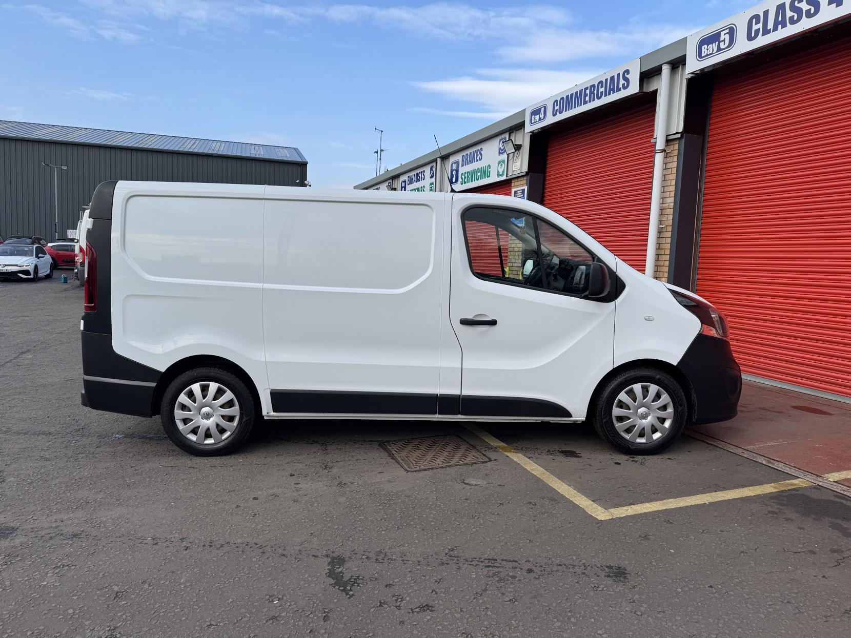 Vauxhall Vivaro 1.6 CDTi 2700 Panel Van 5dr Diesel Manual L1 H1 Euro 6 (95 ps)