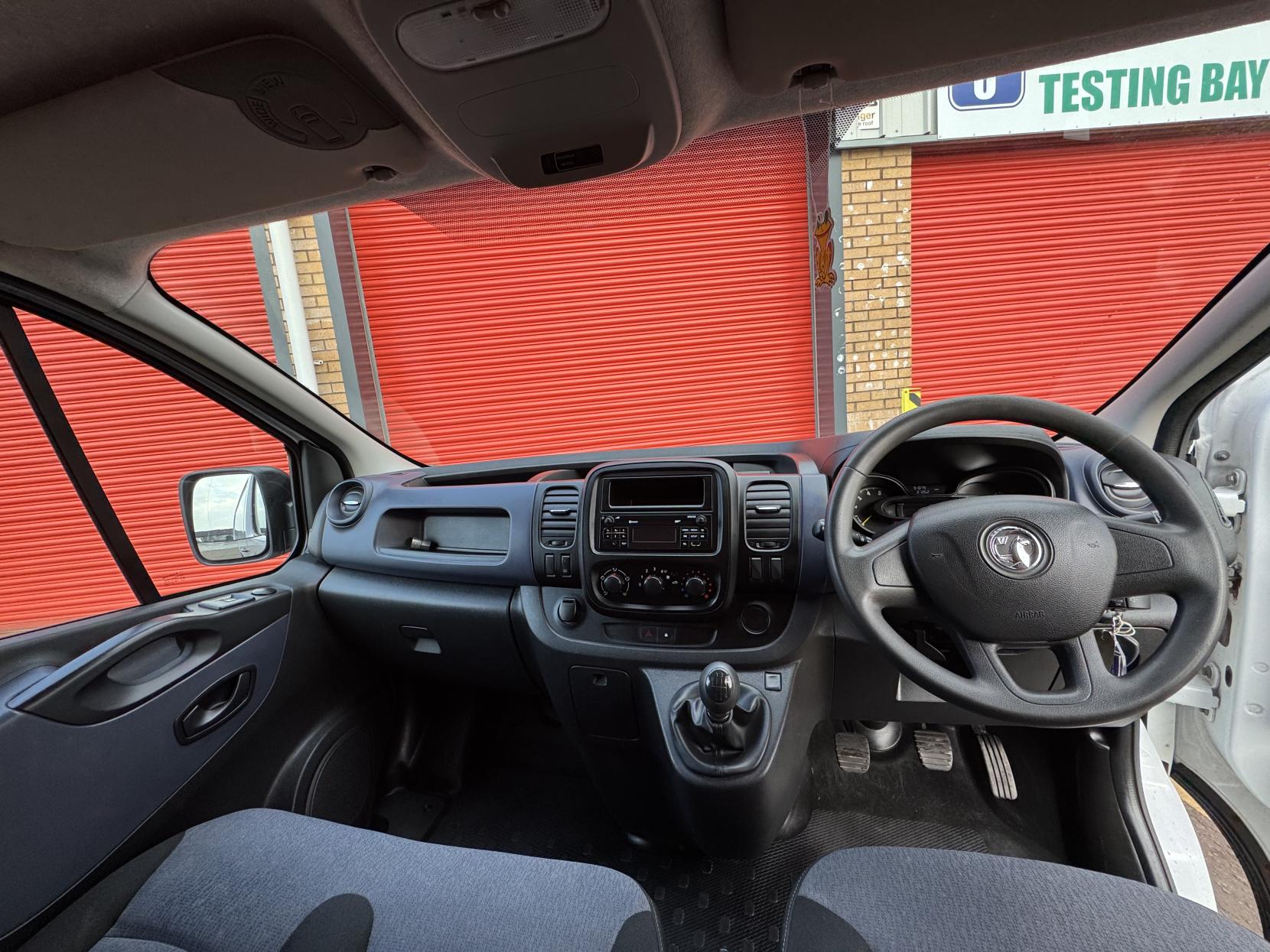 Vauxhall Vivaro 1.6 CDTi 2700 Panel Van 5dr Diesel Manual L1 H1 Euro 6 (95 ps)