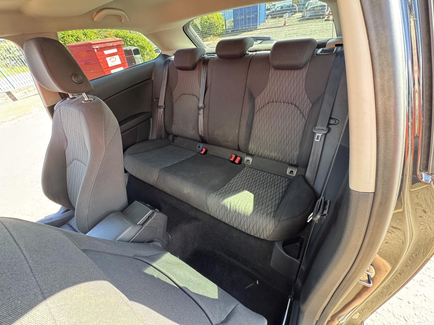 SEAT Leon 1.2 TSI SE Sport Coupe 3dr Petrol Manual Euro 5 (s/s) (105 ps)