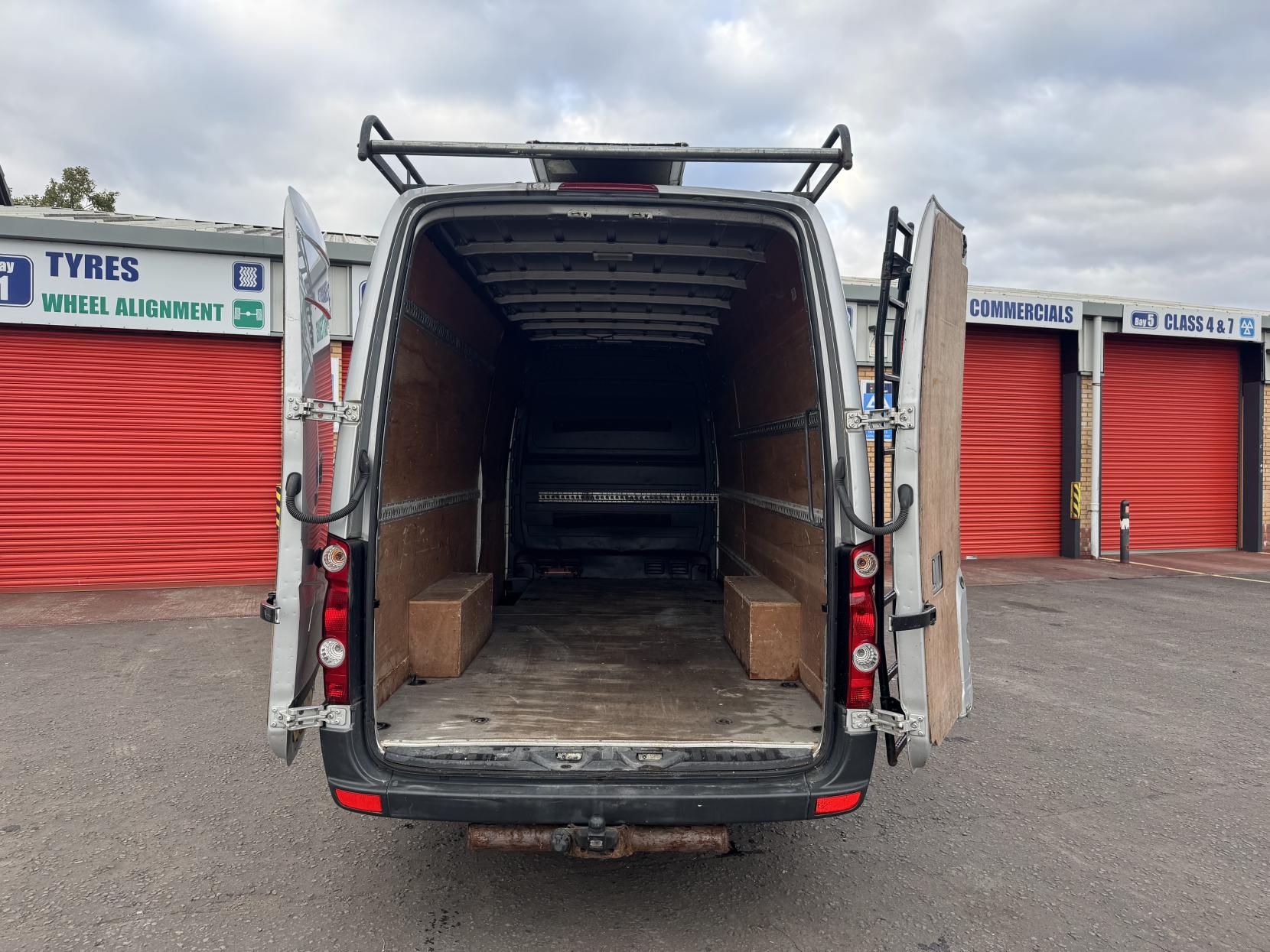 Volkswagen Crafter 2.0 TDI CR35 Panel Van 4dr Diesel Manual L2 H3 (134 bhp)