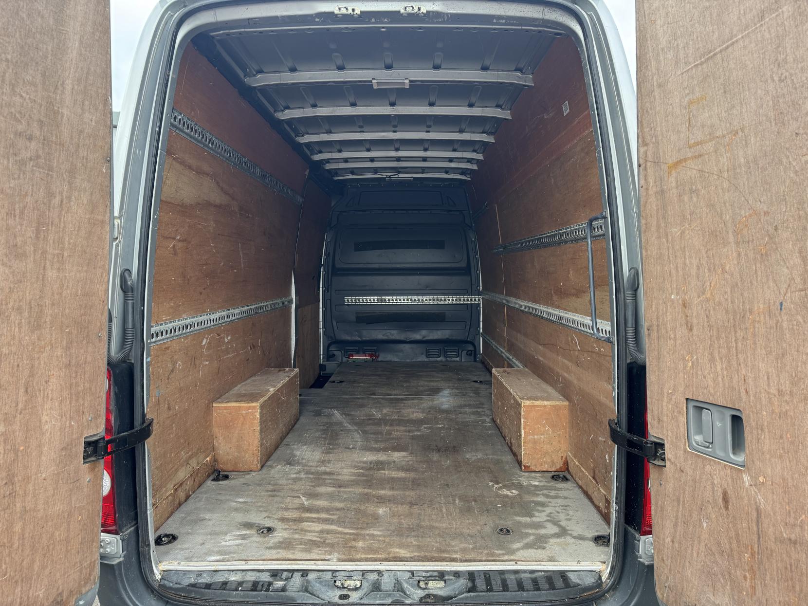 Volkswagen Crafter 2.0 TDI CR35 Panel Van 4dr Diesel Manual L2 H3 (134 bhp)
