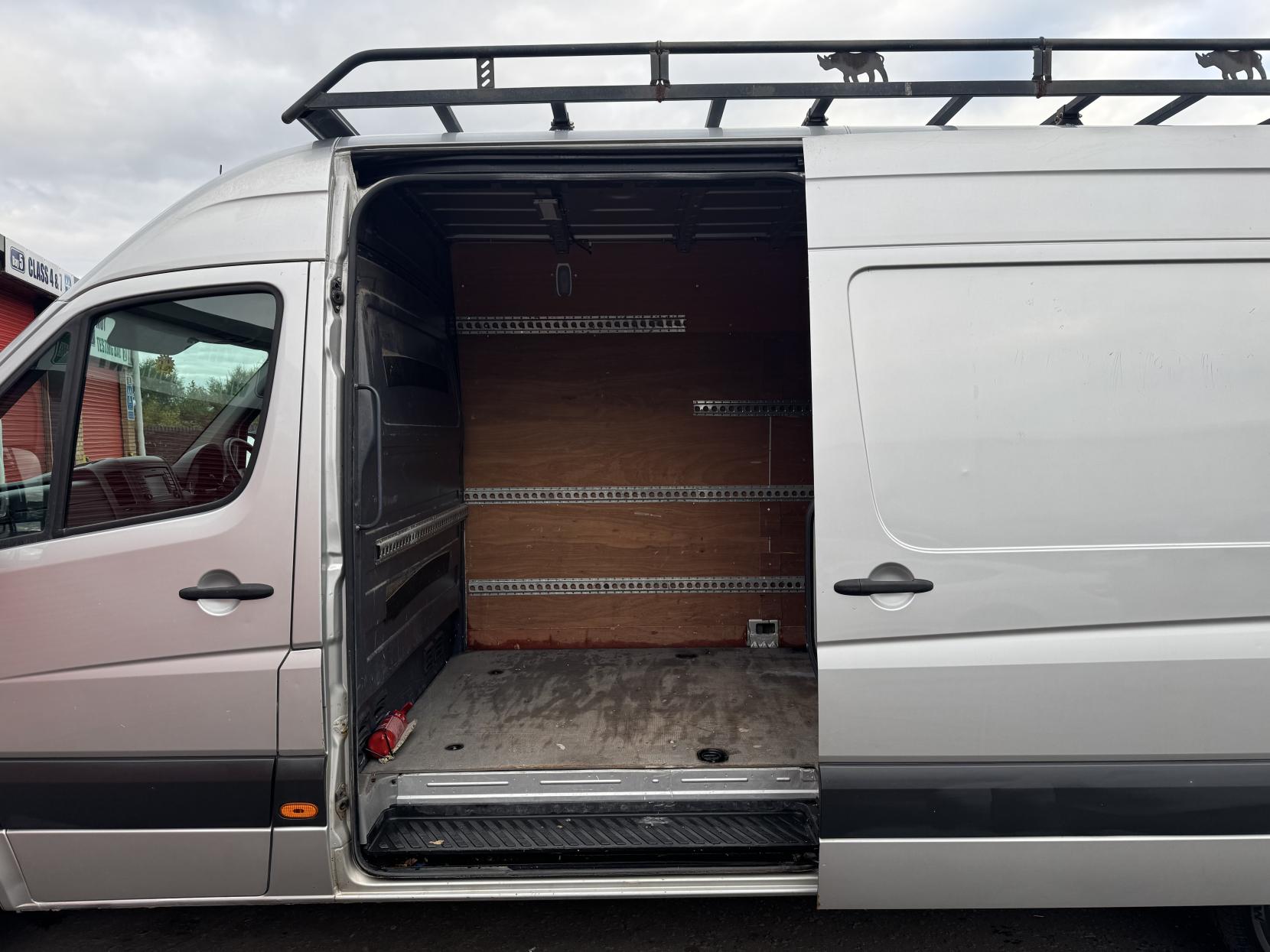 Volkswagen Crafter 2.0 TDI CR35 Panel Van 4dr Diesel Manual L2 H3 (134 bhp)