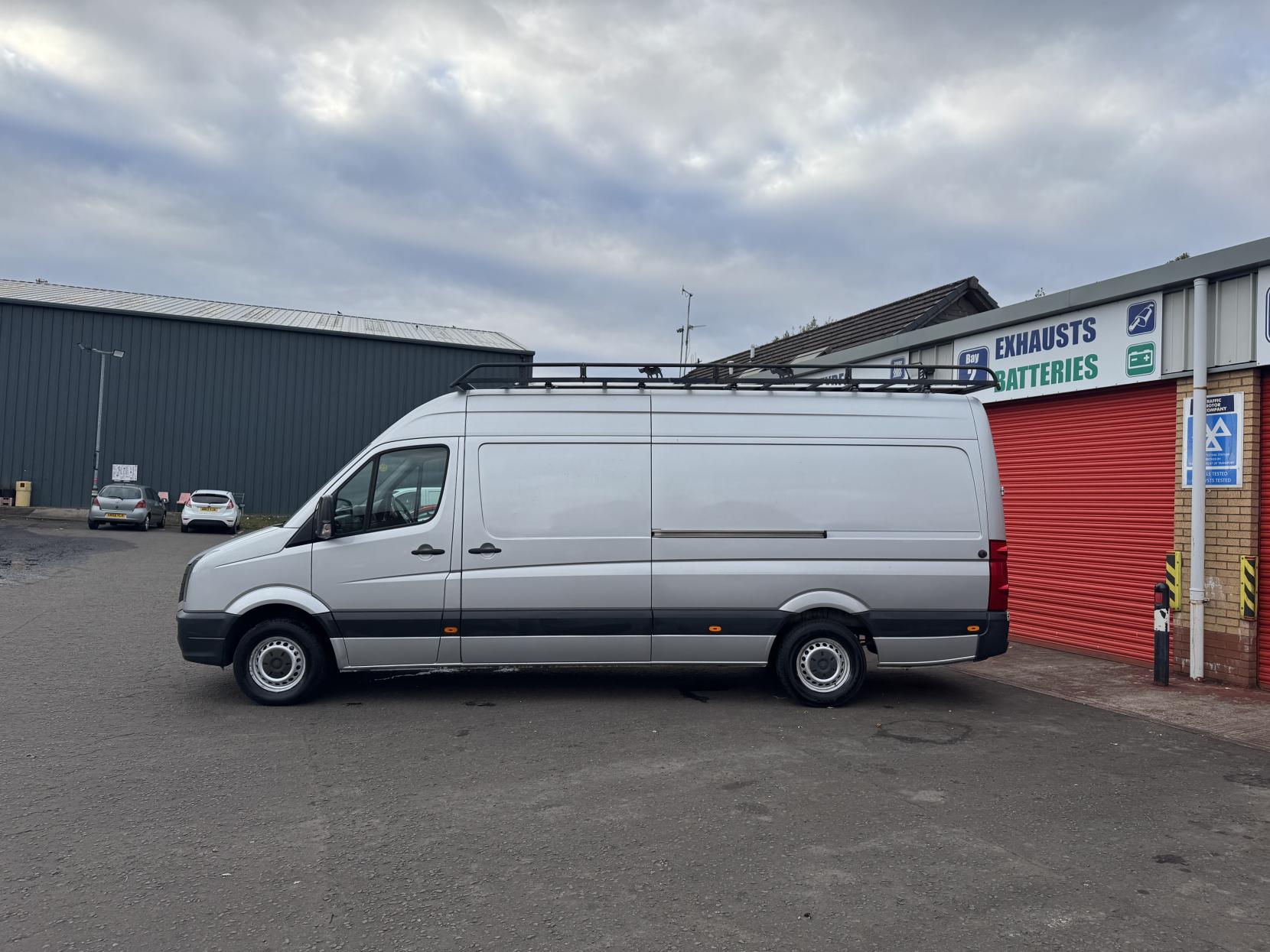 Volkswagen Crafter 2.0 TDI CR35 Panel Van 4dr Diesel Manual L2 H3 (134 bhp)