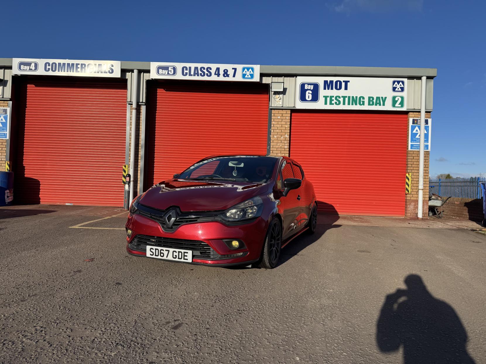 Renault Clio 0.9 TCe Dynamique Nav Hatchback 5dr Petrol Manual Euro 6 (s/s) (90 ps)