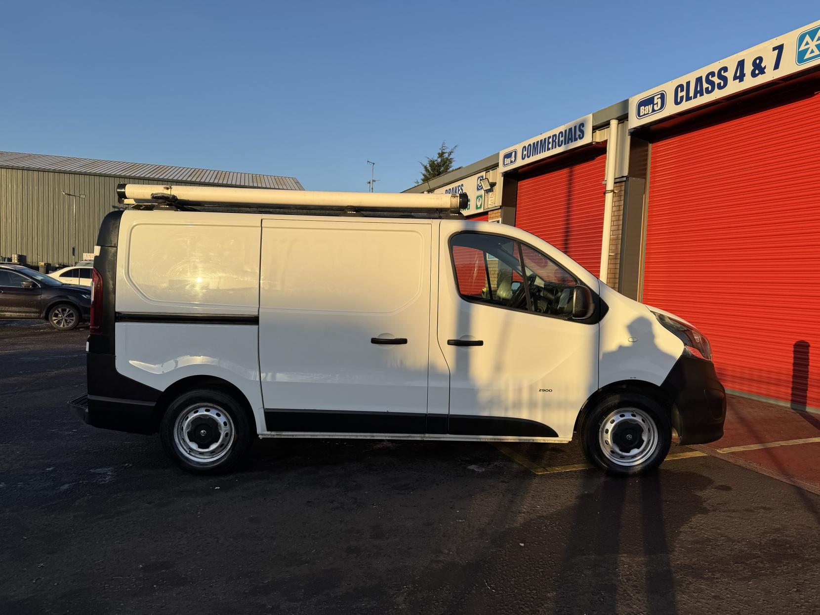 Vauxhall Vivaro 1.6 CDTi 2900 ecoFLEX Panel Van 5dr Diesel Manual L1 H1 Euro 5 (s/s) (90 ps)