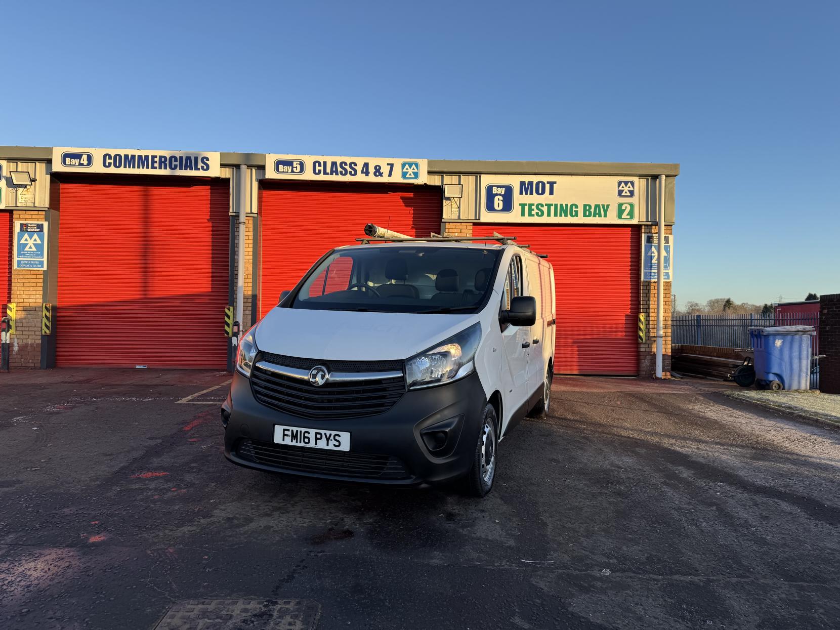 Vauxhall Vivaro 1.6 CDTi 2900 ecoFLEX Panel Van 5dr Diesel Manual L1 H1 Euro 5 (s/s) (90 ps)