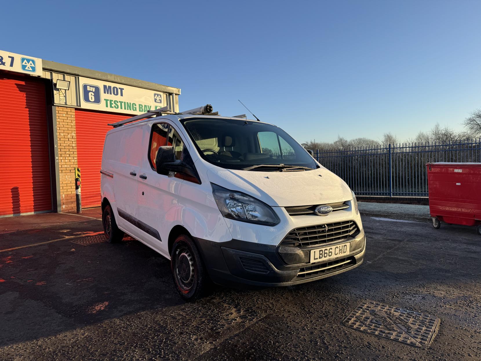 Ford Transit Custom 2.0 TDCi 310 Panel Van 5dr Diesel Manual L1 H1 (163 g/km, 104 bhp)