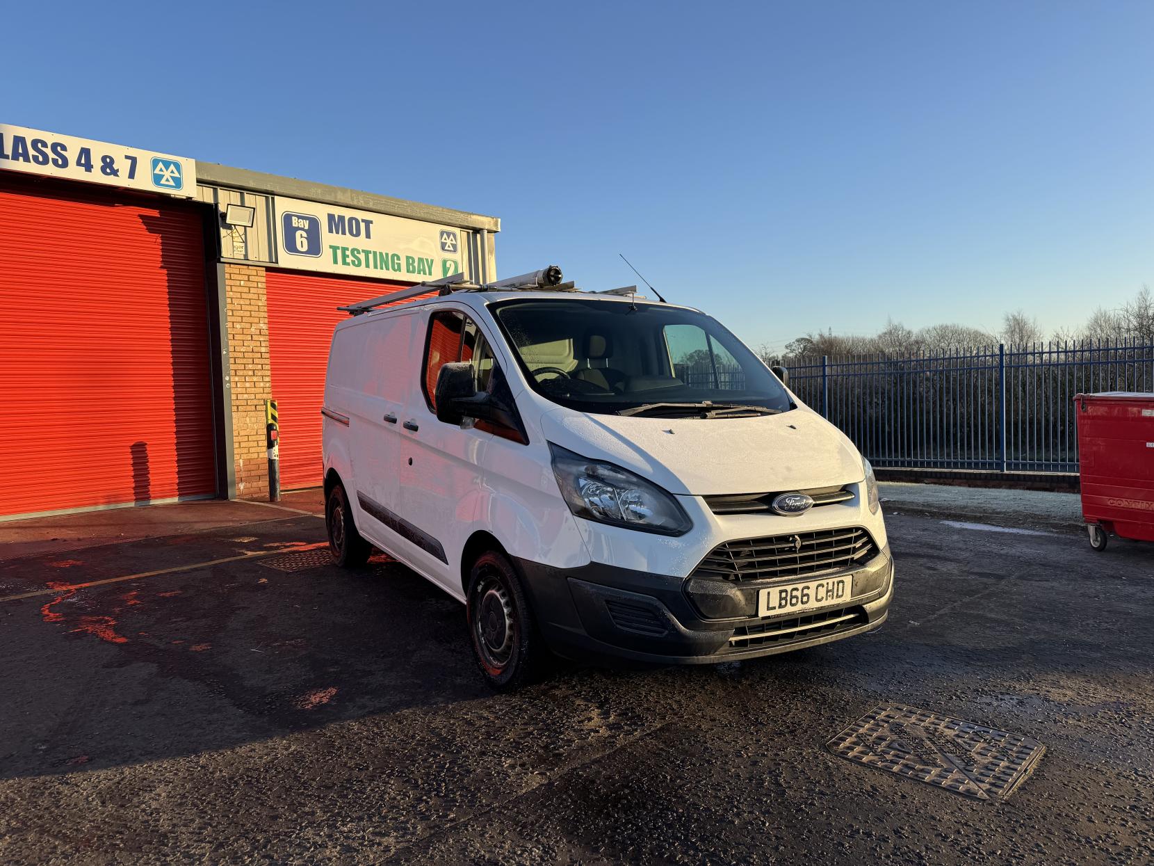 Ford Transit Custom 2.0 TDCi 310 Panel Van 5dr Diesel Manual L1 H1 (163 g/km, 104 bhp)