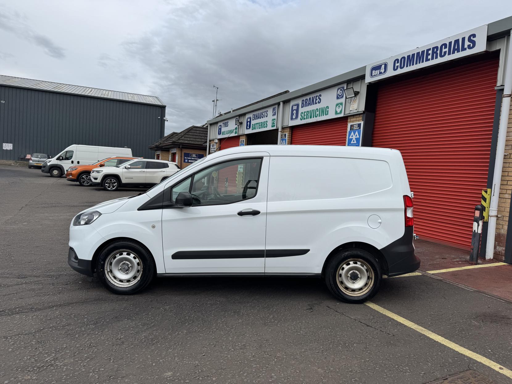 Ford Transit Courier 1.5 TDCi Leader Panel Van 4dr Diesel Manual L1 Euro 6 (75 ps)