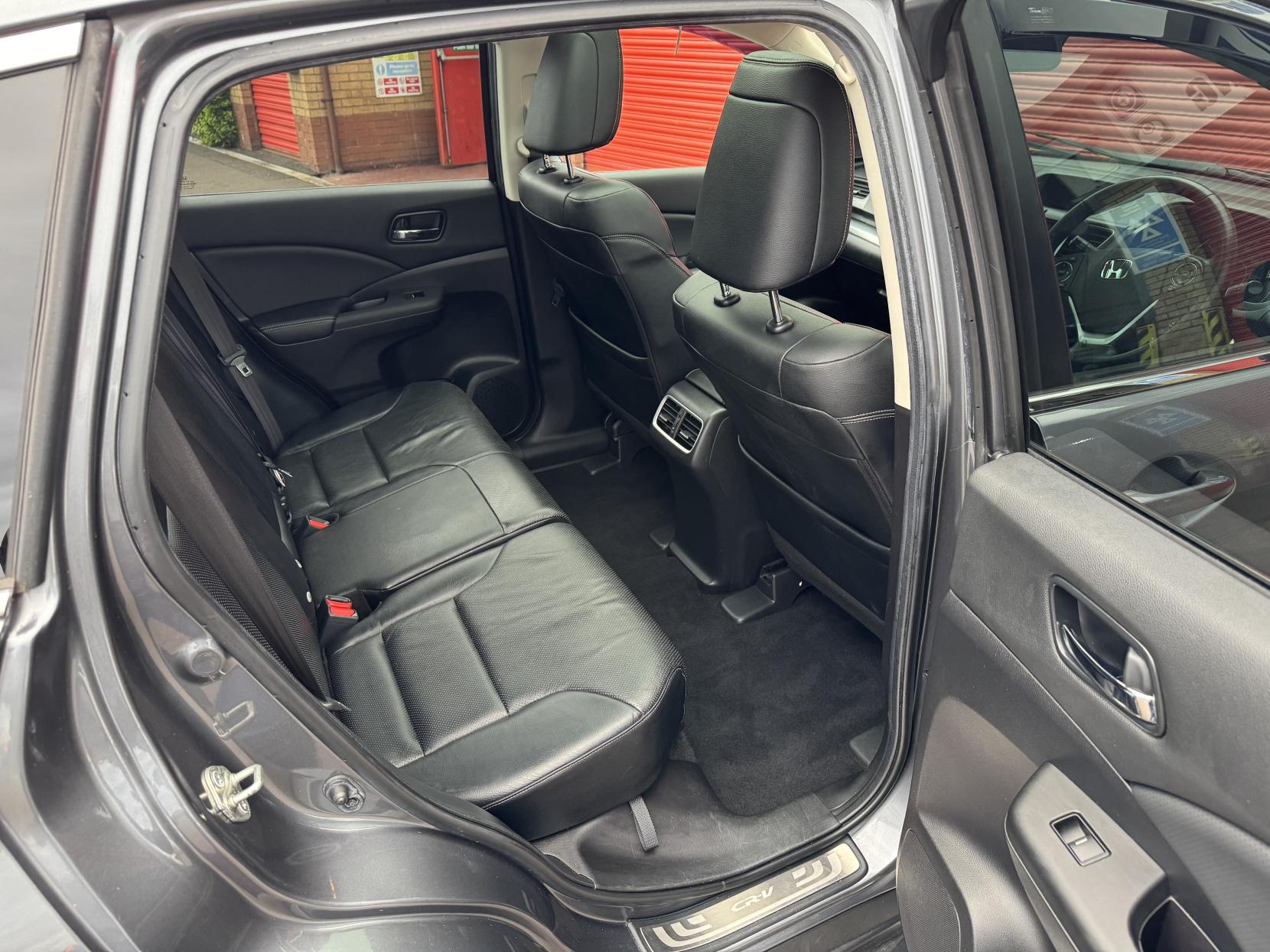 Honda CR-V 1.6 i-DTEC EX SUV 5dr Diesel Manual 4WD Euro 6 (s/s) (160 ps)