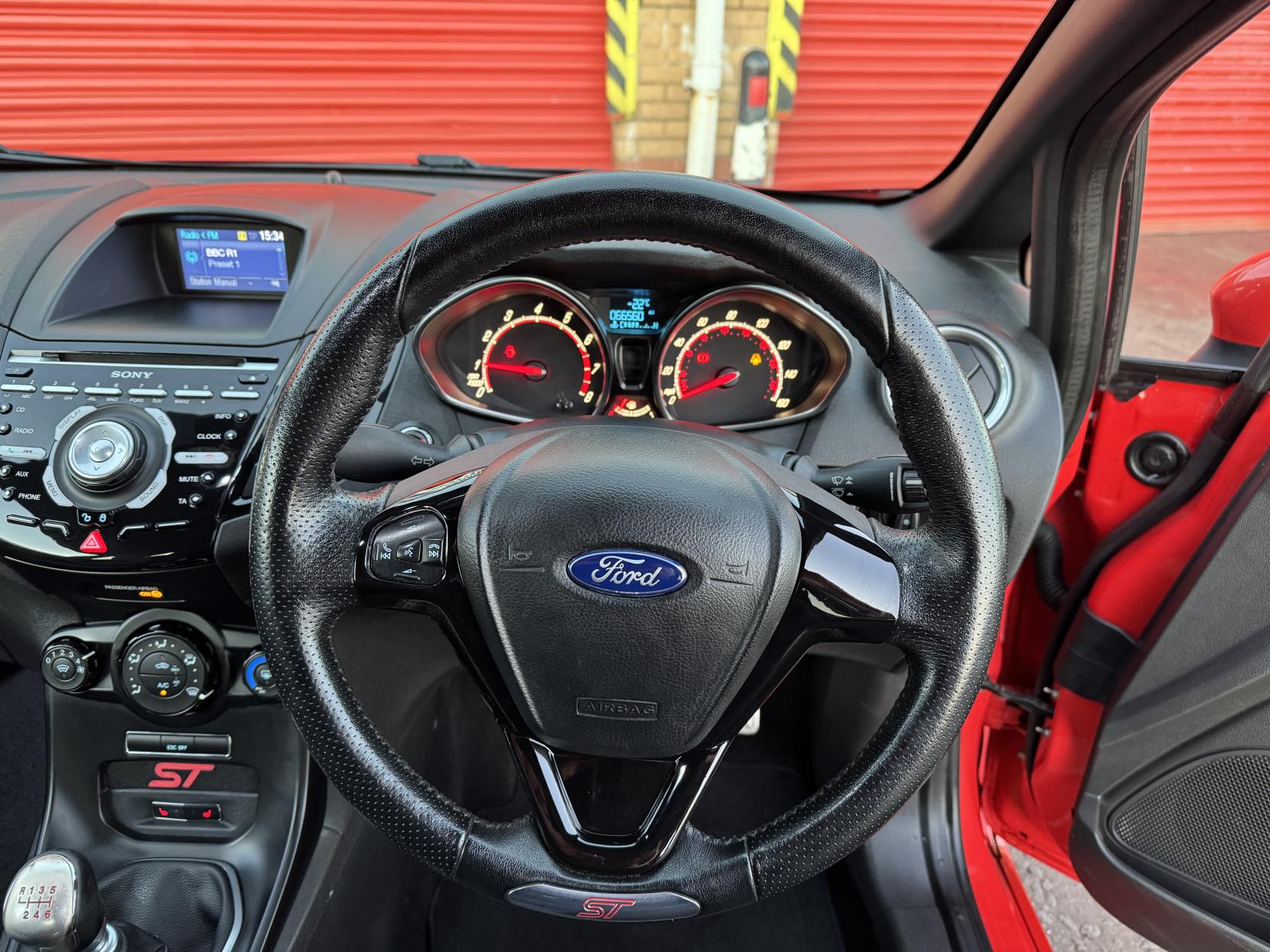 Ford Fiesta 1.6T EcoBoost ST-2 Hatchback 3dr Petrol Manual Euro 5 (182 ps)