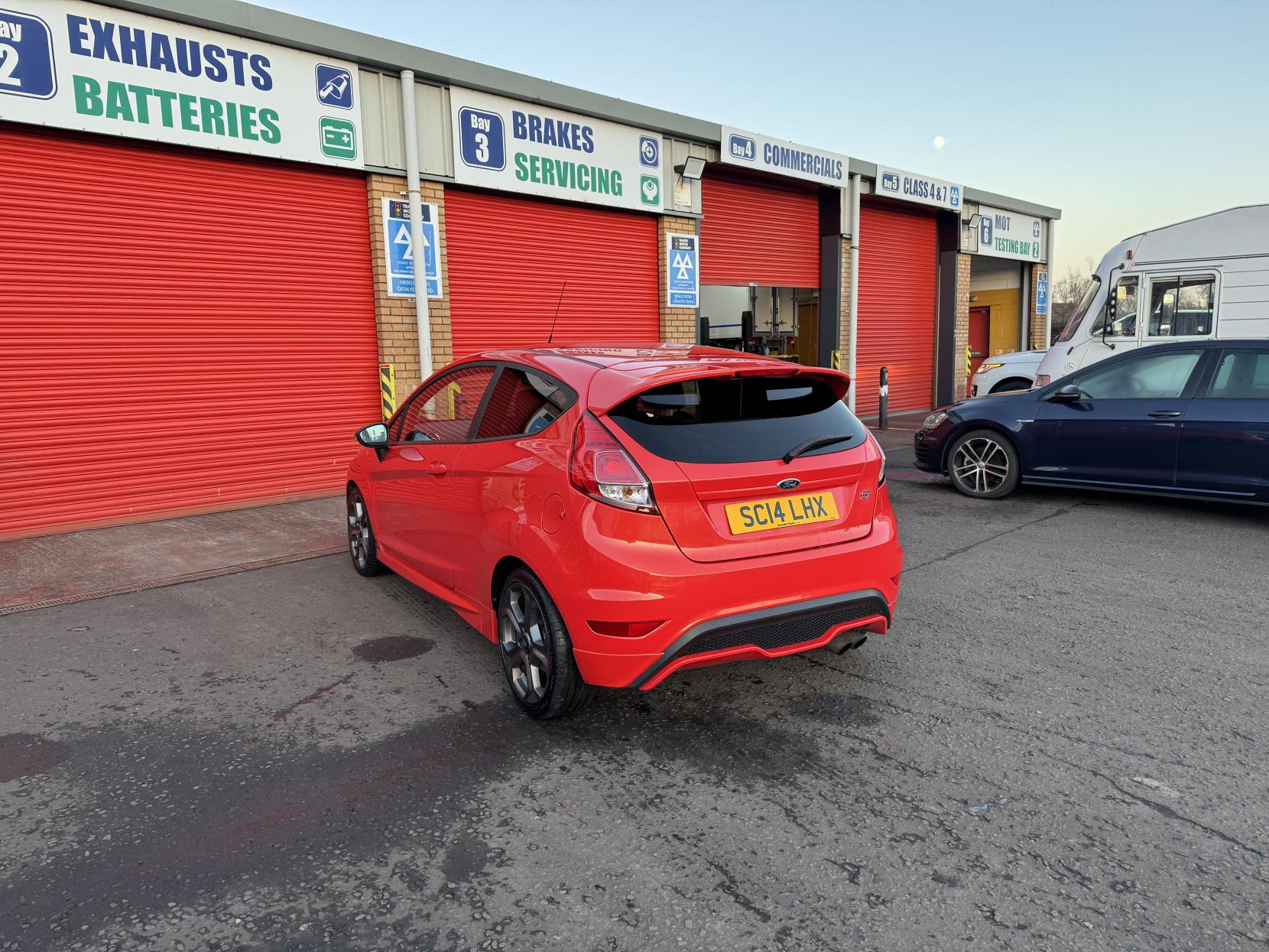 Ford Fiesta 1.6T EcoBoost ST-2 Hatchback 3dr Petrol Manual Euro 5 (182 ps)