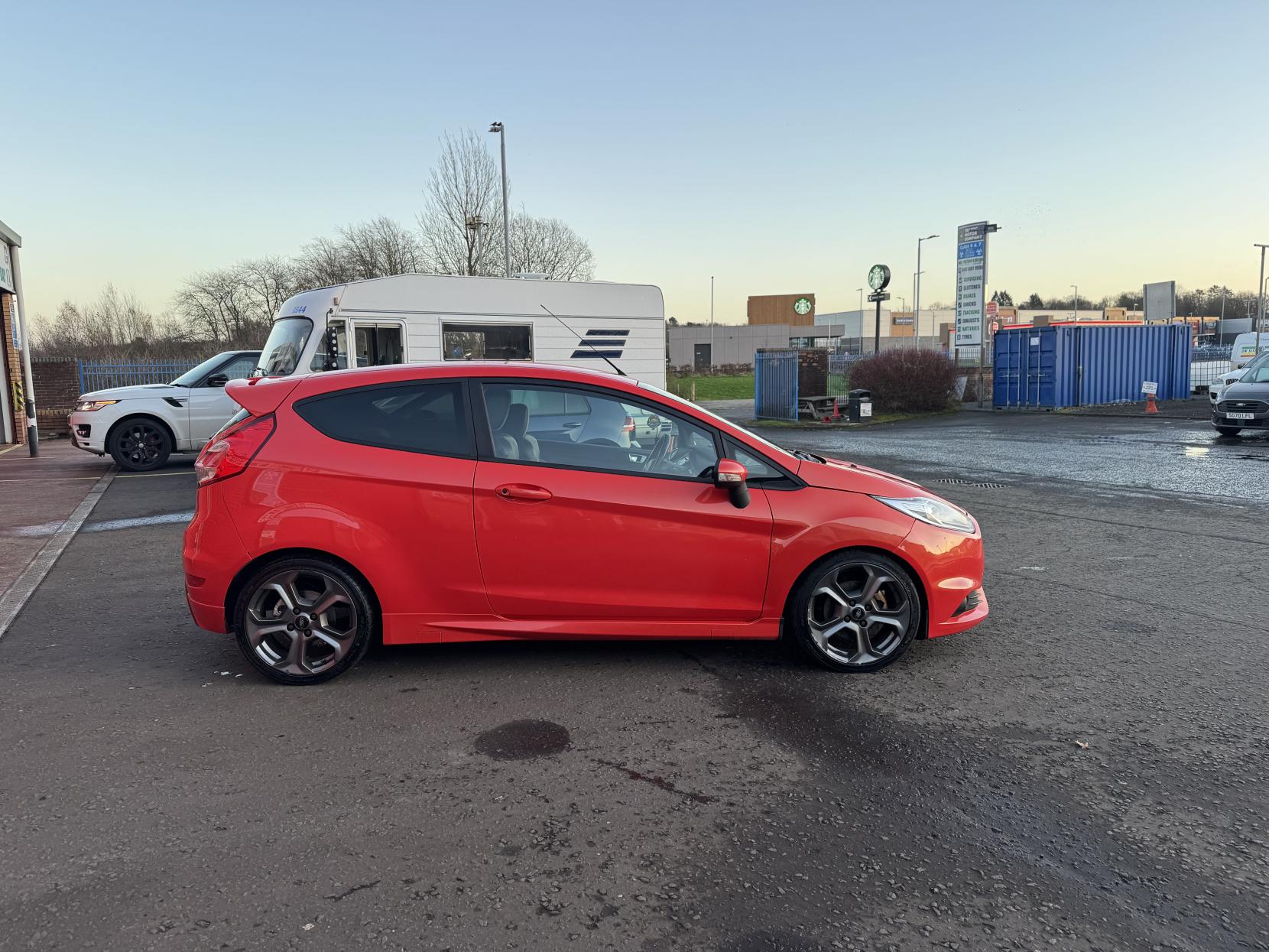 Ford Fiesta 1.6T EcoBoost ST-2 Hatchback 3dr Petrol Manual Euro 5 (182 ps)