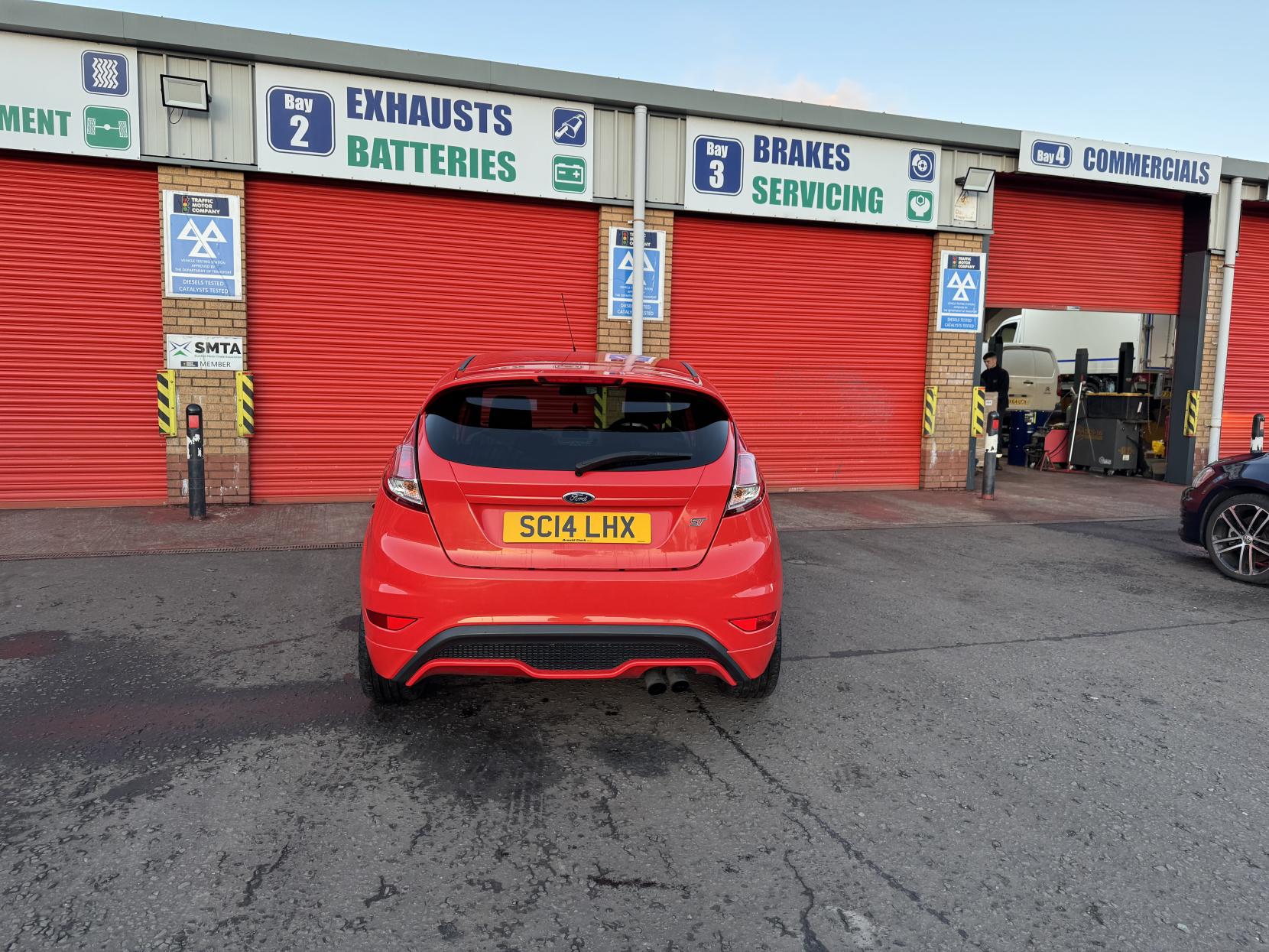 Ford Fiesta 1.6T EcoBoost ST-2 Hatchback 3dr Petrol Manual Euro 5 (182 ps)
