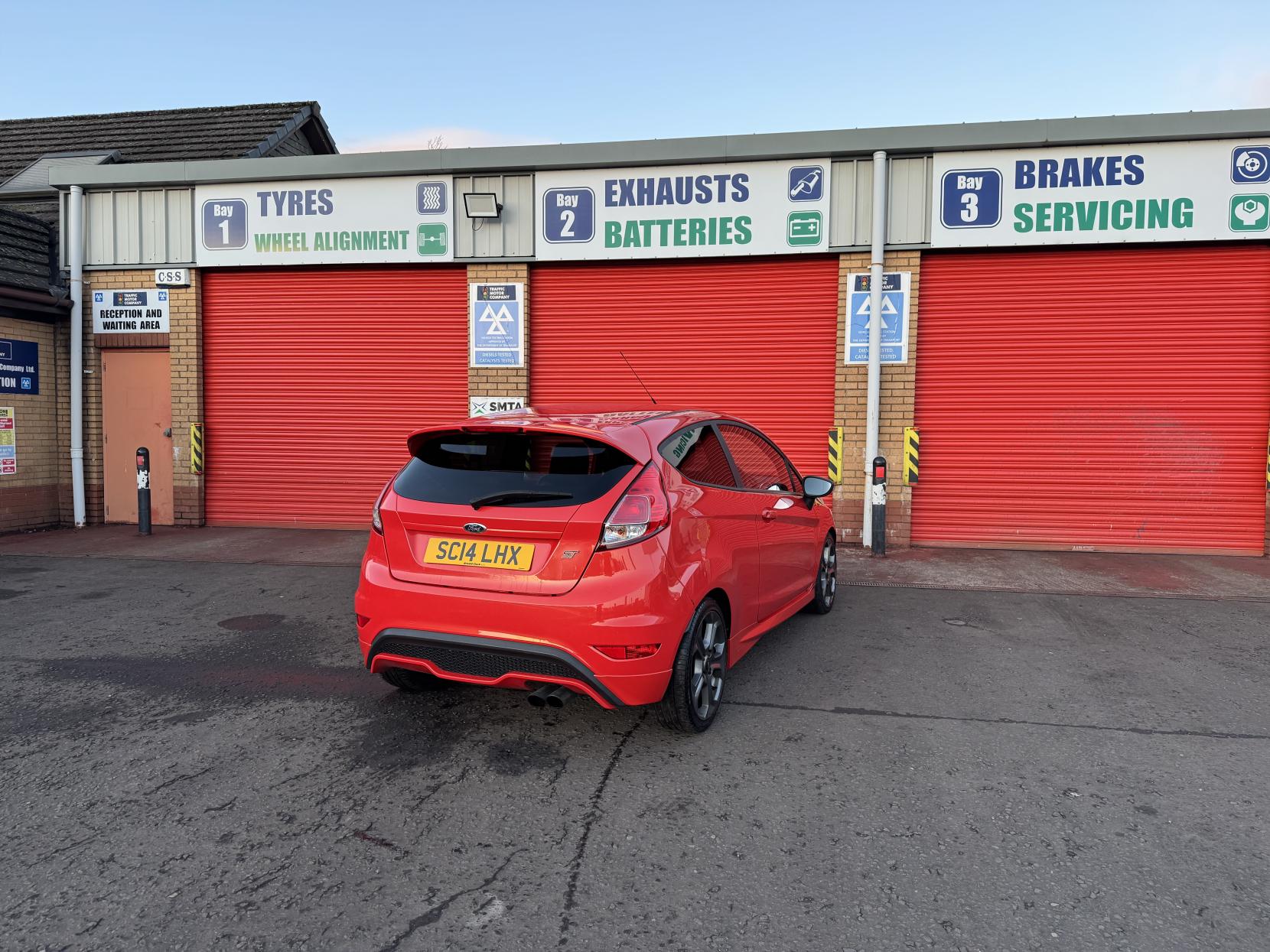 Ford Fiesta 1.6T EcoBoost ST-2 Hatchback 3dr Petrol Manual Euro 5 (182 ps)