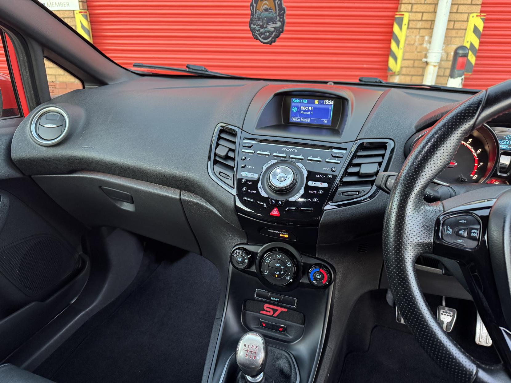 Ford Fiesta 1.6T EcoBoost ST-2 Hatchback 3dr Petrol Manual Euro 5 (182 ps)