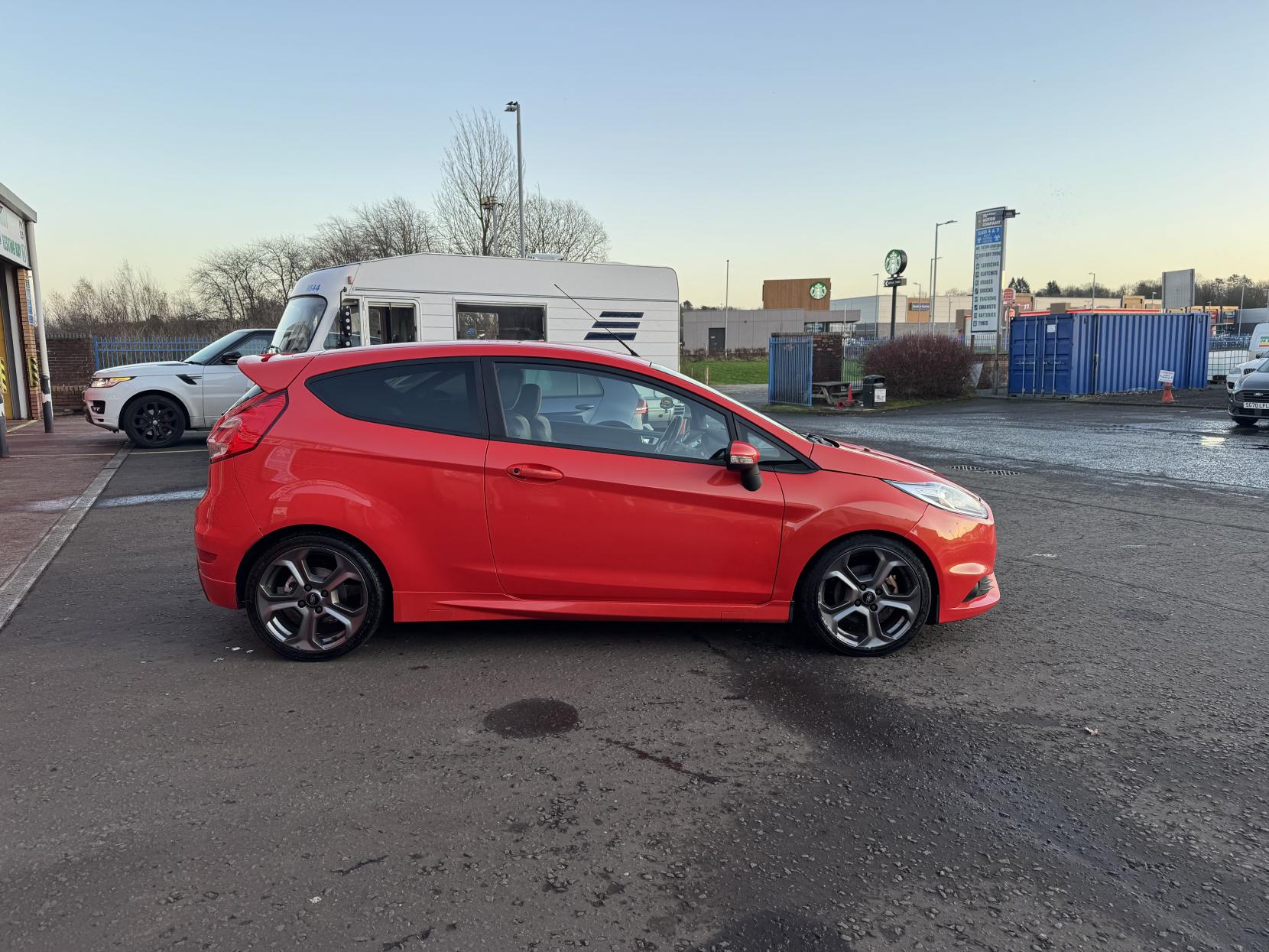 Ford Fiesta 1.6T EcoBoost ST-2 Hatchback 3dr Petrol Manual Euro 5 (182 ps)