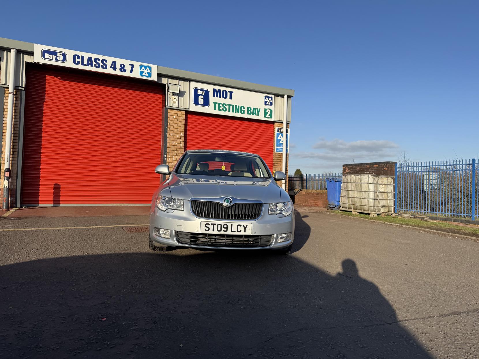 Skoda Superb 1.8 TSI Elegance Hatchback 5dr Petrol DSG Euro 4 (160 ps)