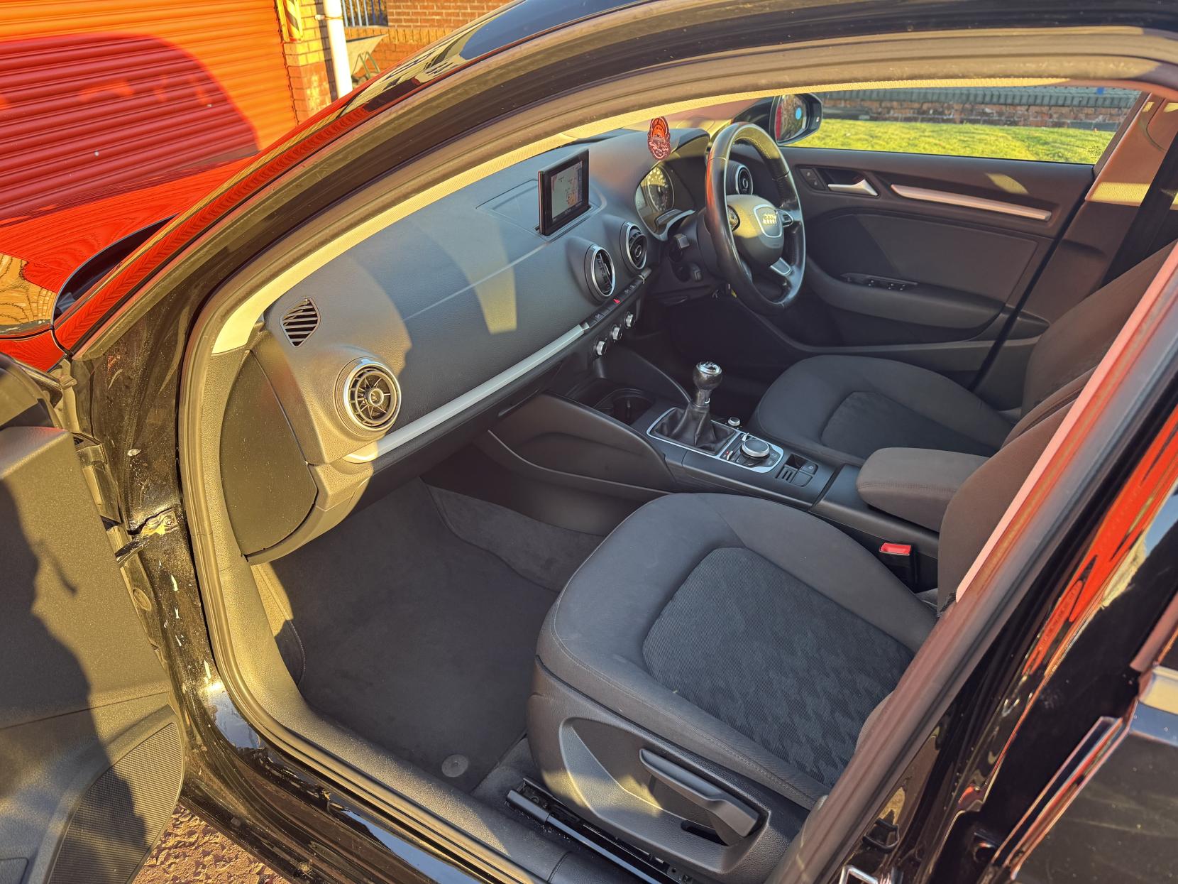 Audi A3 2.0 TDI SE Technik Sportback 5dr Diesel Manual Euro 6 (s/s) (150 ps)