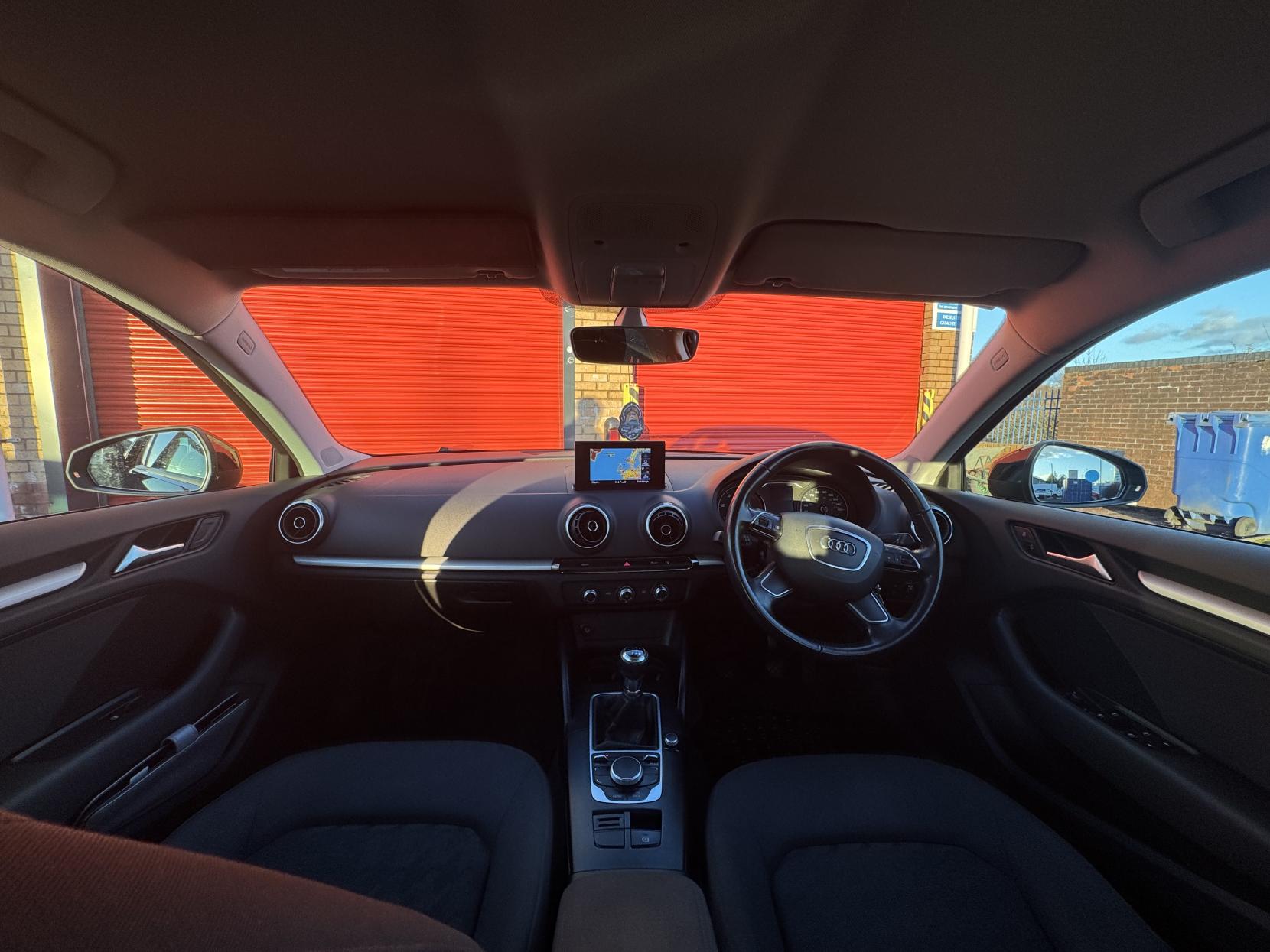 Audi A3 2.0 TDI SE Technik Sportback 5dr Diesel Manual Euro 6 (s/s) (150 ps)