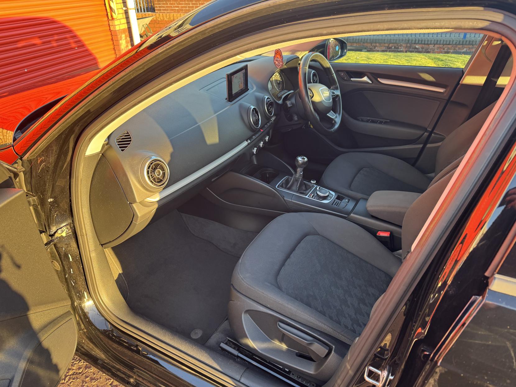 Audi A3 2.0 TDI SE Technik Sportback 5dr Diesel Manual Euro 6 (s/s) (150 ps)