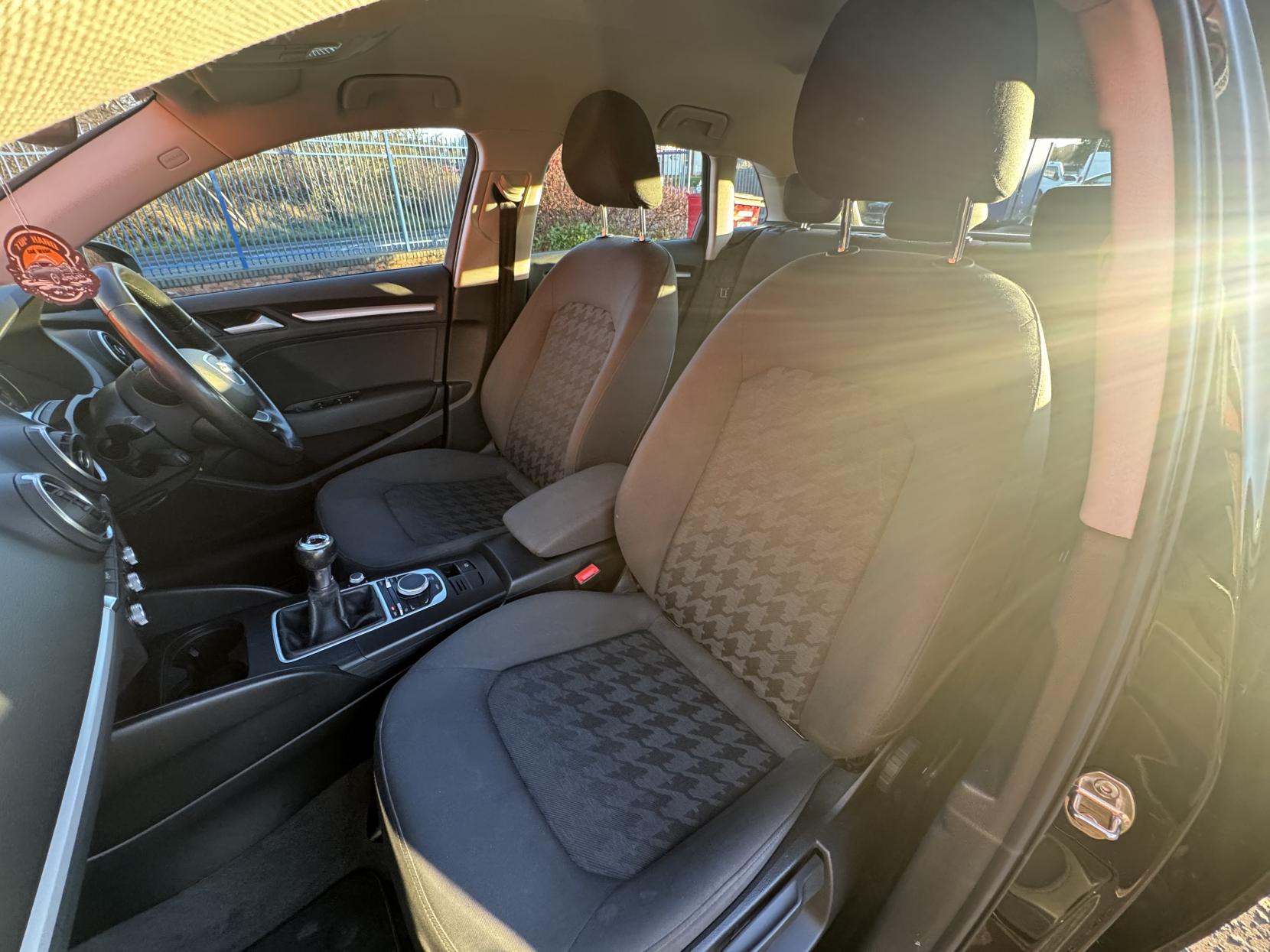 Audi A3 2.0 TDI SE Technik Sportback 5dr Diesel Manual Euro 6 (s/s) (150 ps)