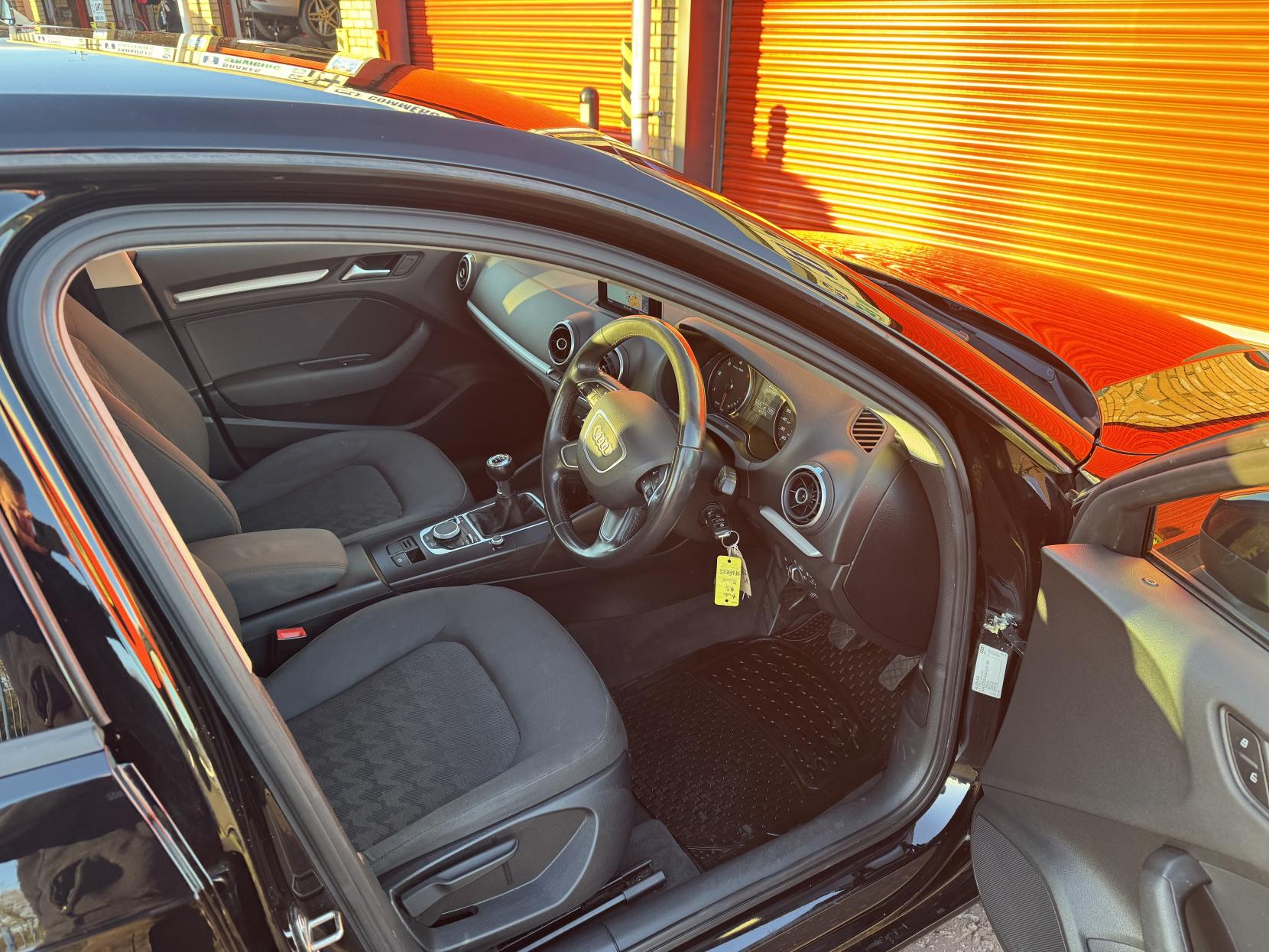 Audi A3 2.0 TDI SE Technik Sportback 5dr Diesel Manual Euro 6 (s/s) (150 ps)