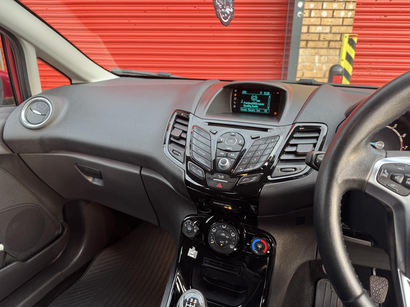 Ford Fiesta 1.25 Zetec Hatchback 3dr Petrol Manual Euro 6 (82 ps)