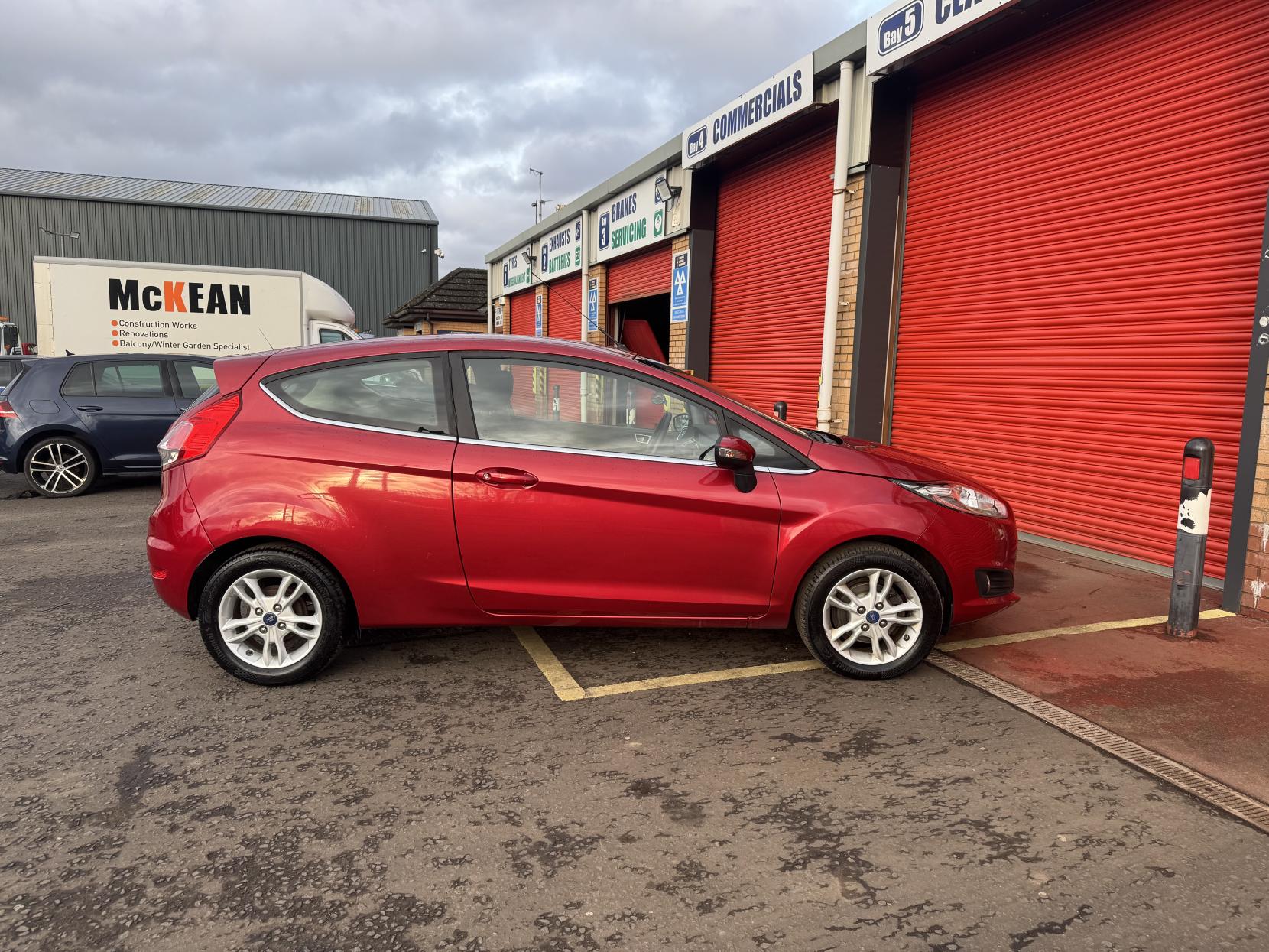 Ford Fiesta 1.25 Zetec Hatchback 3dr Petrol Manual Euro 6 (82 ps)