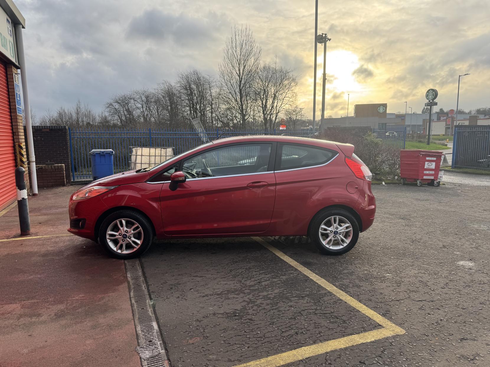 Ford Fiesta 1.25 Zetec Hatchback 3dr Petrol Manual Euro 6 (82 ps)