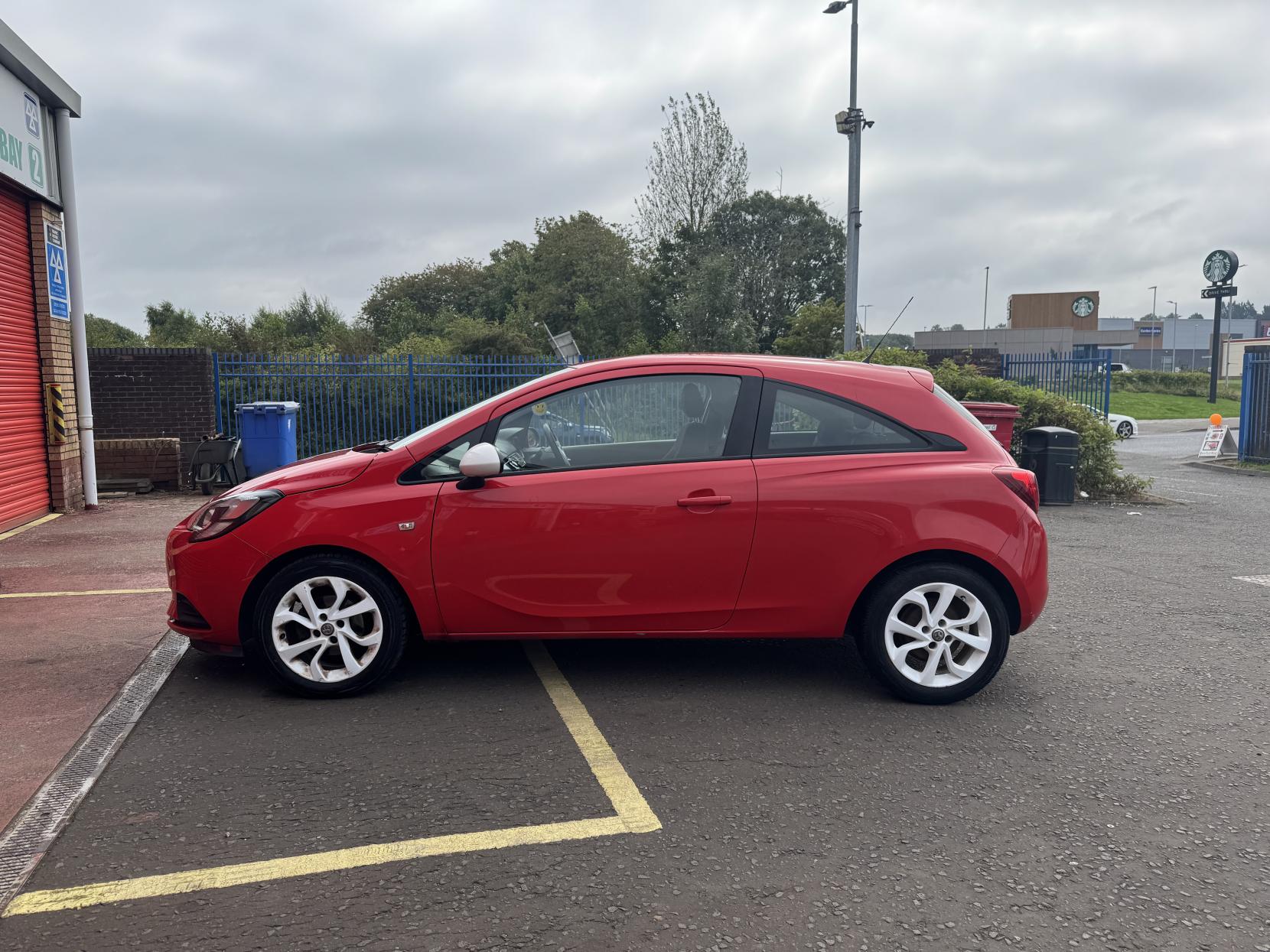 Vauxhall Corsa 1.4i ecoFLEX Sting Hatchback 3dr Petrol Manual Euro 6 (90 ps)