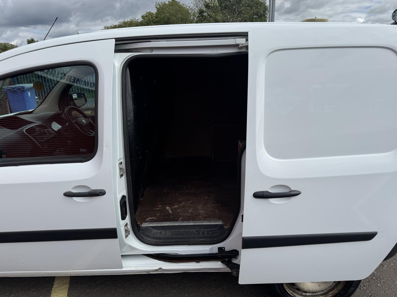 Renault Kangoo 1.5 dCi ENERGY ML19 Business Panel Van 5dr Diesel Manual MWB Euro 6 (s/s) (90 ps)