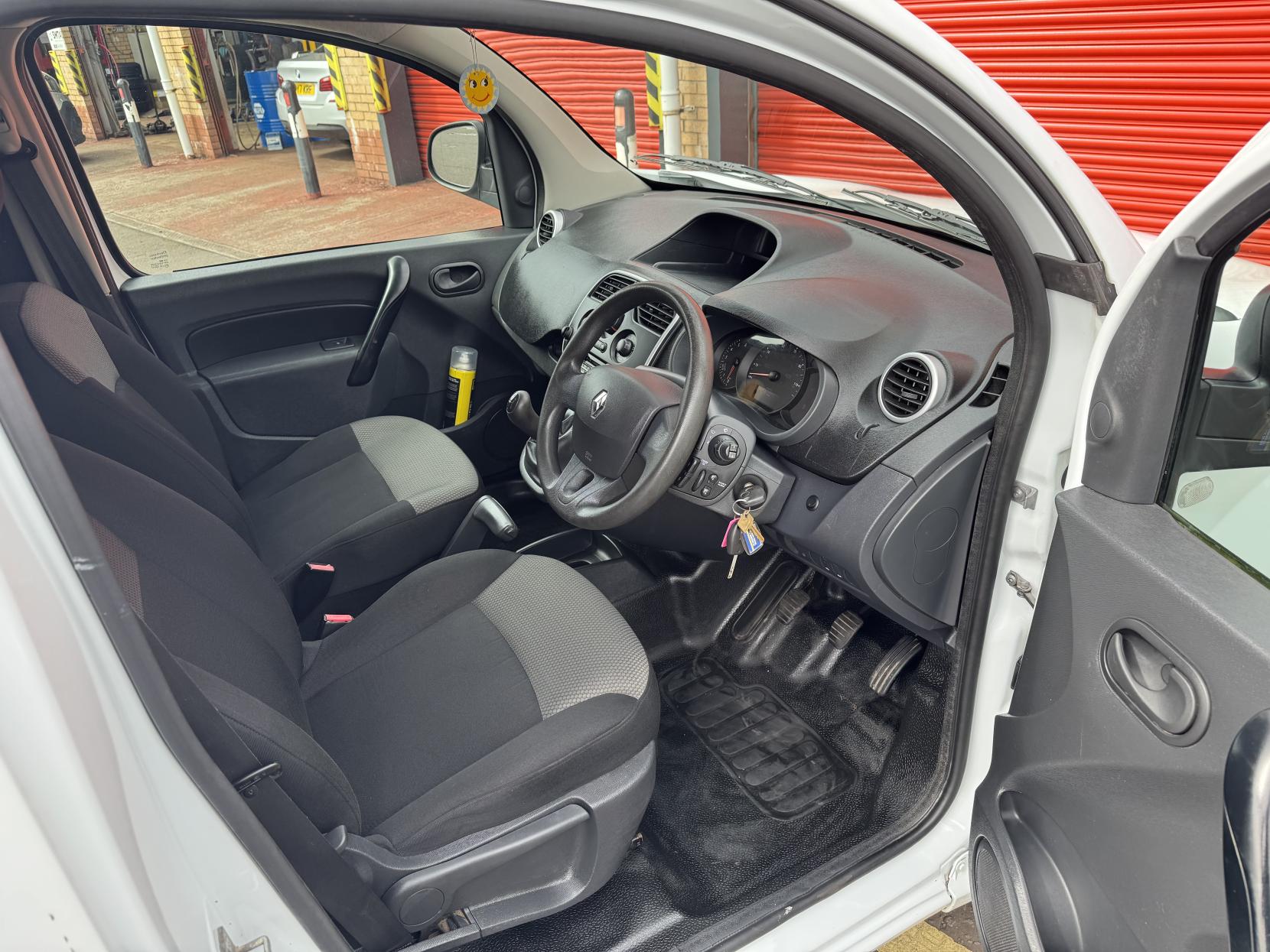 Renault Kangoo 1.5 dCi ENERGY ML19 Business Panel Van 5dr Diesel Manual MWB Euro 6 (s/s) (90 ps)