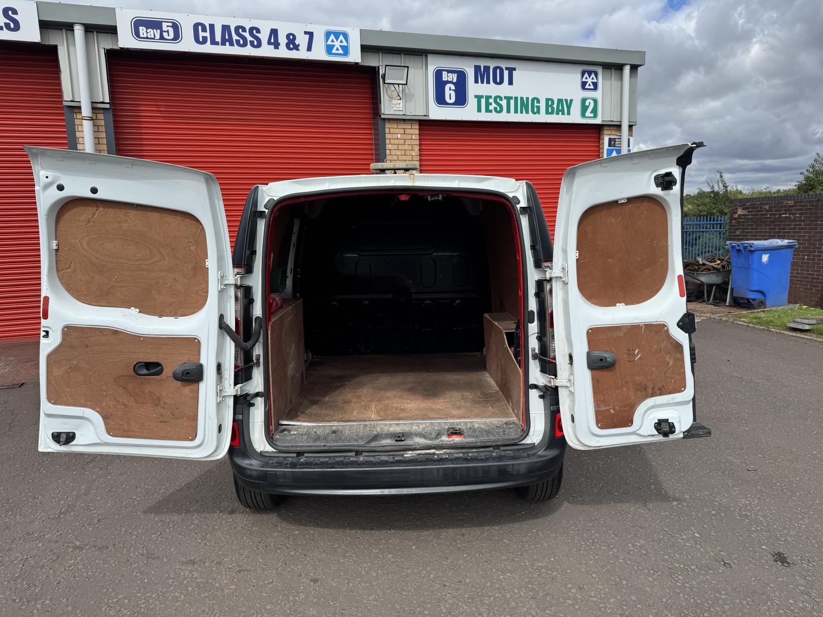 Renault Kangoo 1.5 dCi ENERGY ML19 Business Panel Van 5dr Diesel Manual MWB Euro 6 (s/s) (90 ps)