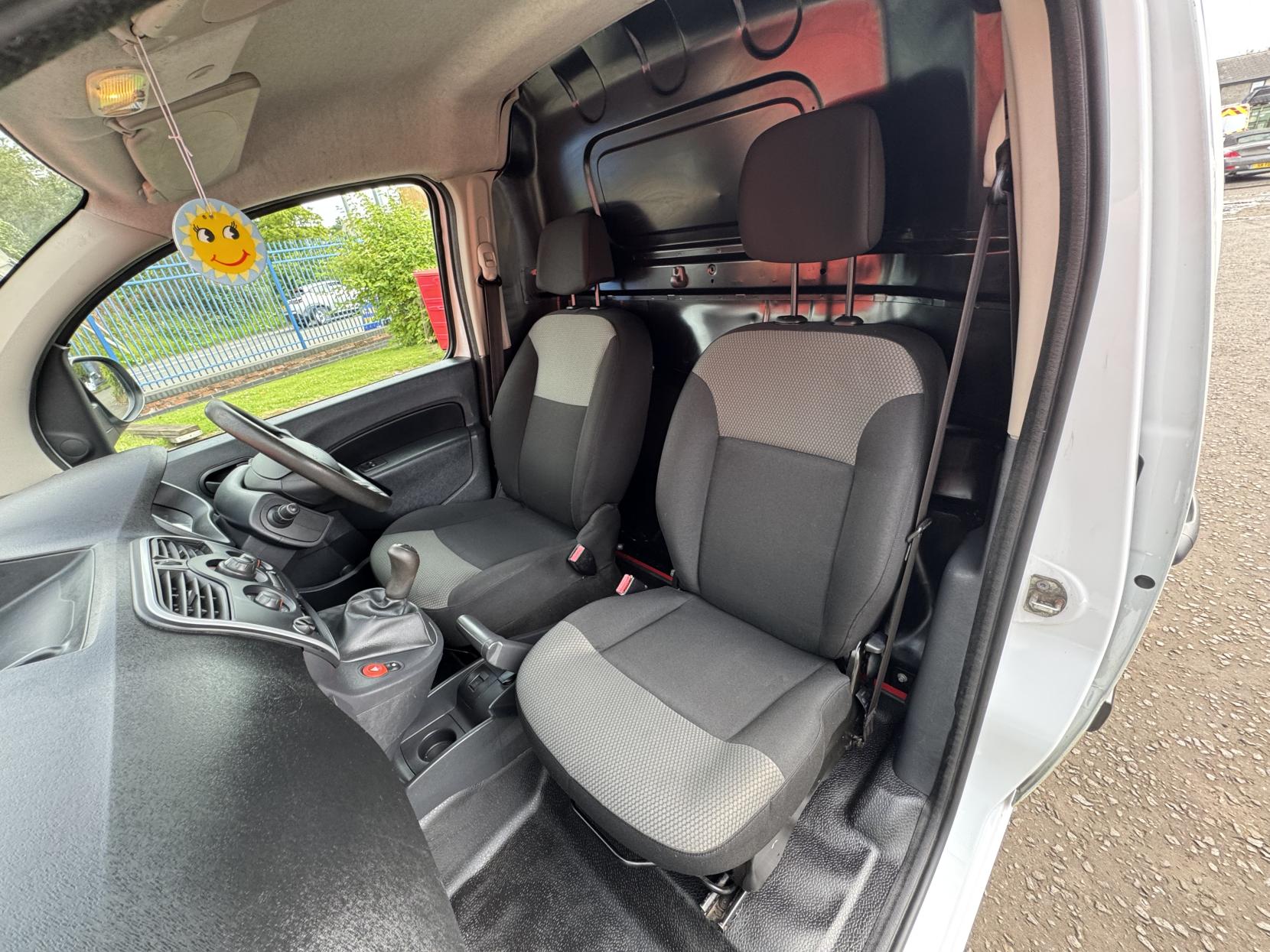 Renault Kangoo 1.5 dCi ENERGY ML19 Business Panel Van 5dr Diesel Manual MWB Euro 6 (s/s) (90 ps)