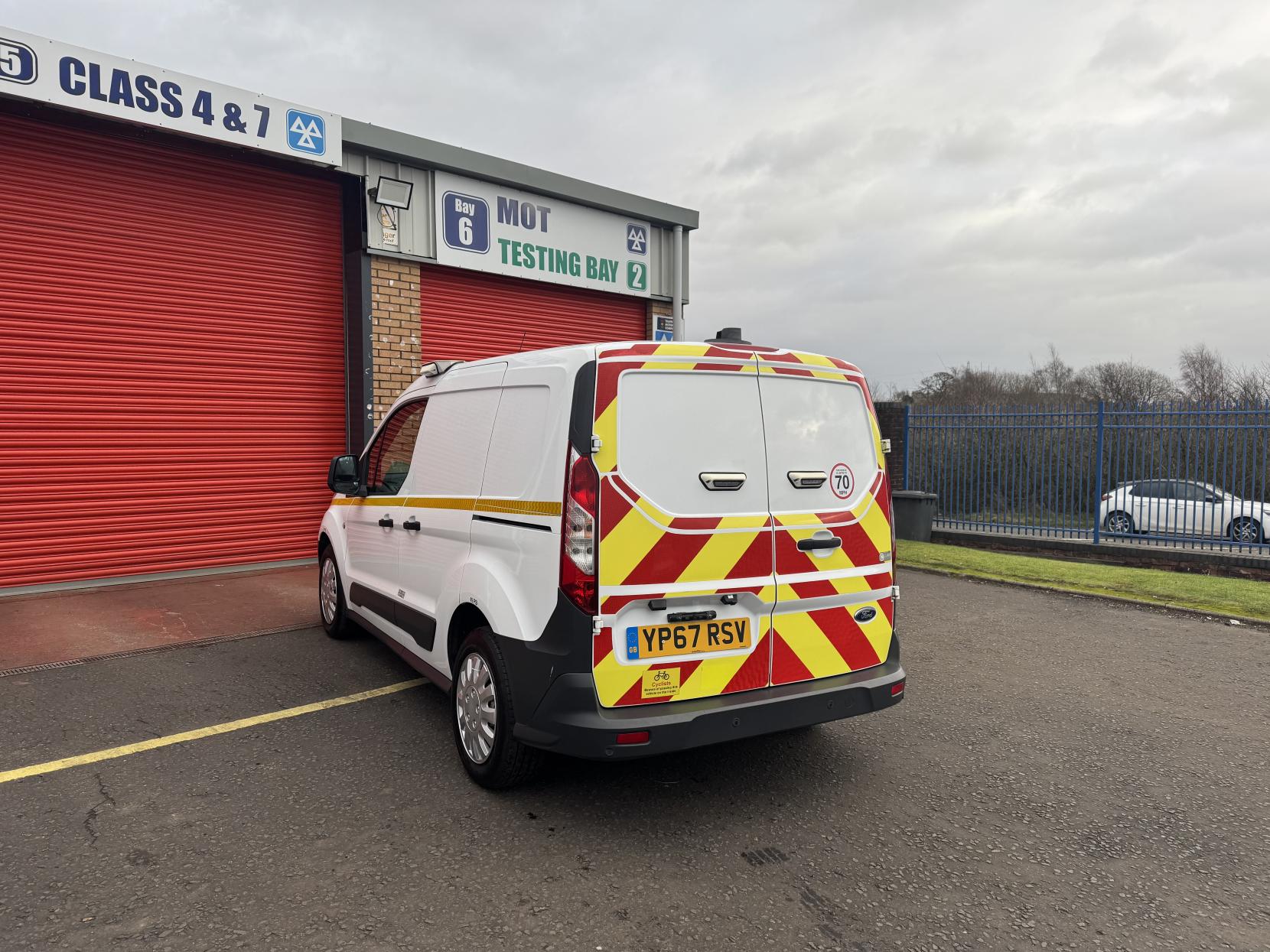 Ford Transit Connect 1.5 TDCi 220 Panel Van 5dr Diesel Manual L1 H1 (124 g/km, 99 bhp)