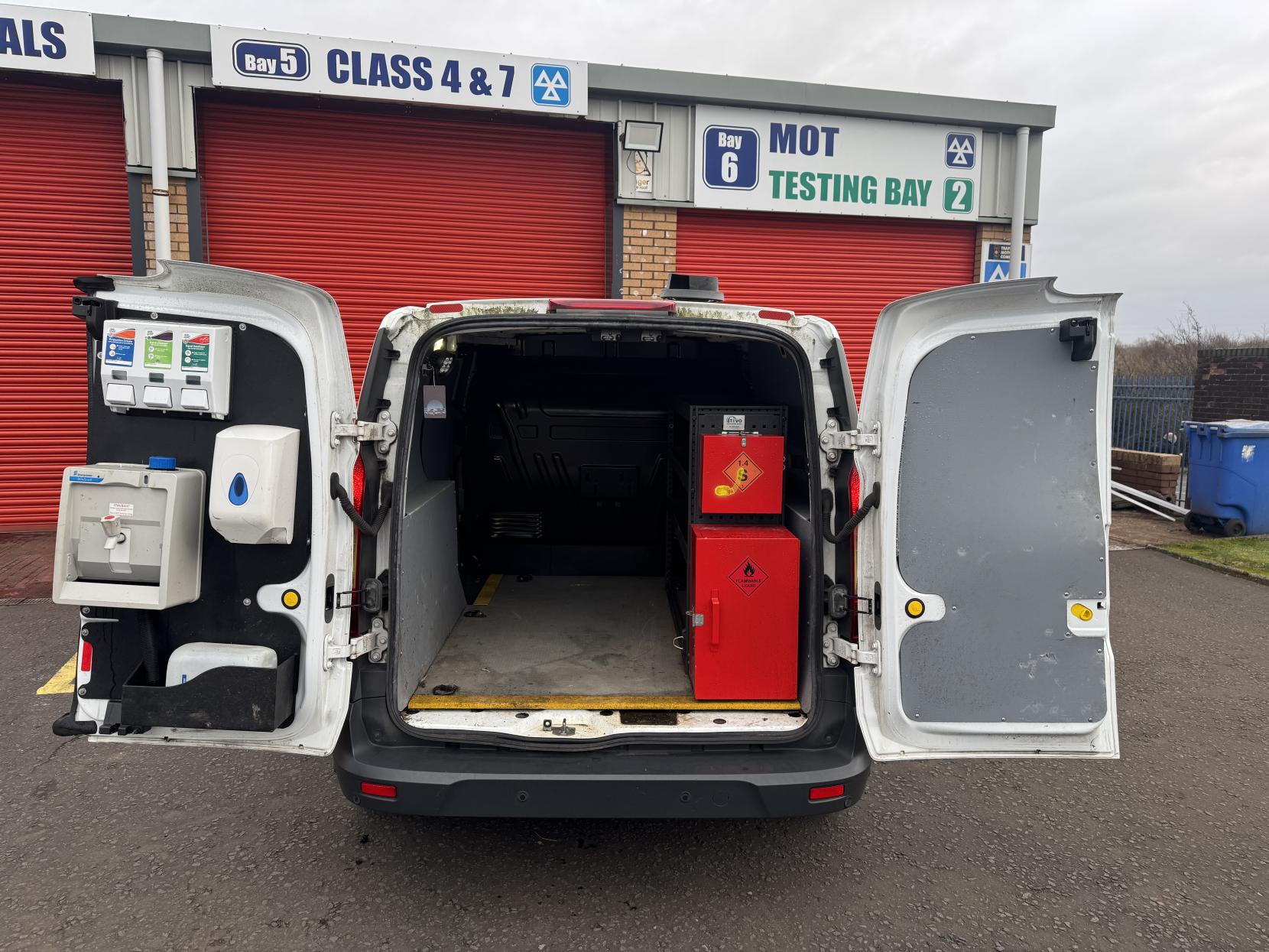 Ford Transit Connect 1.5 TDCi 220 Panel Van 5dr Diesel Manual L1 H1 (124 g/km, 99 bhp)