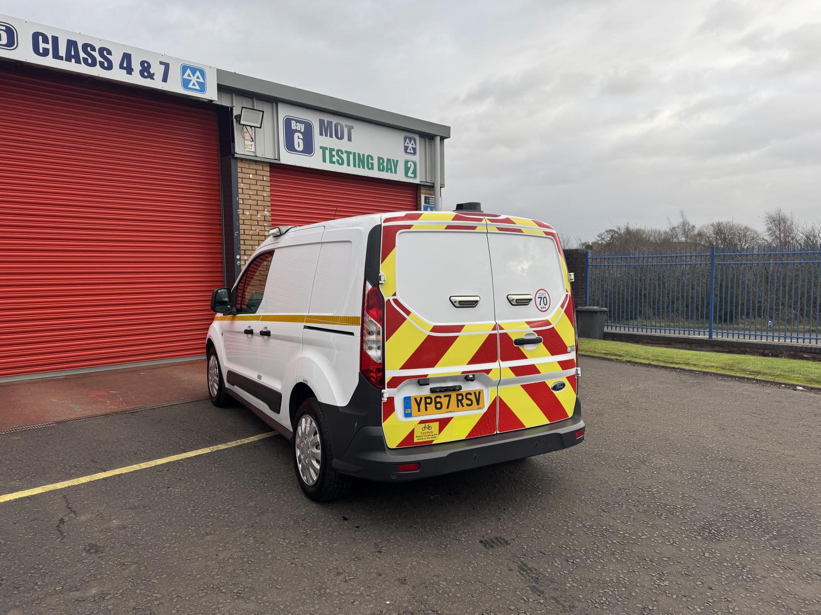 Ford Transit Connect 1.5 TDCi 220 Panel Van 5dr Diesel Manual L1 H1 (124 g/km, 99 bhp)