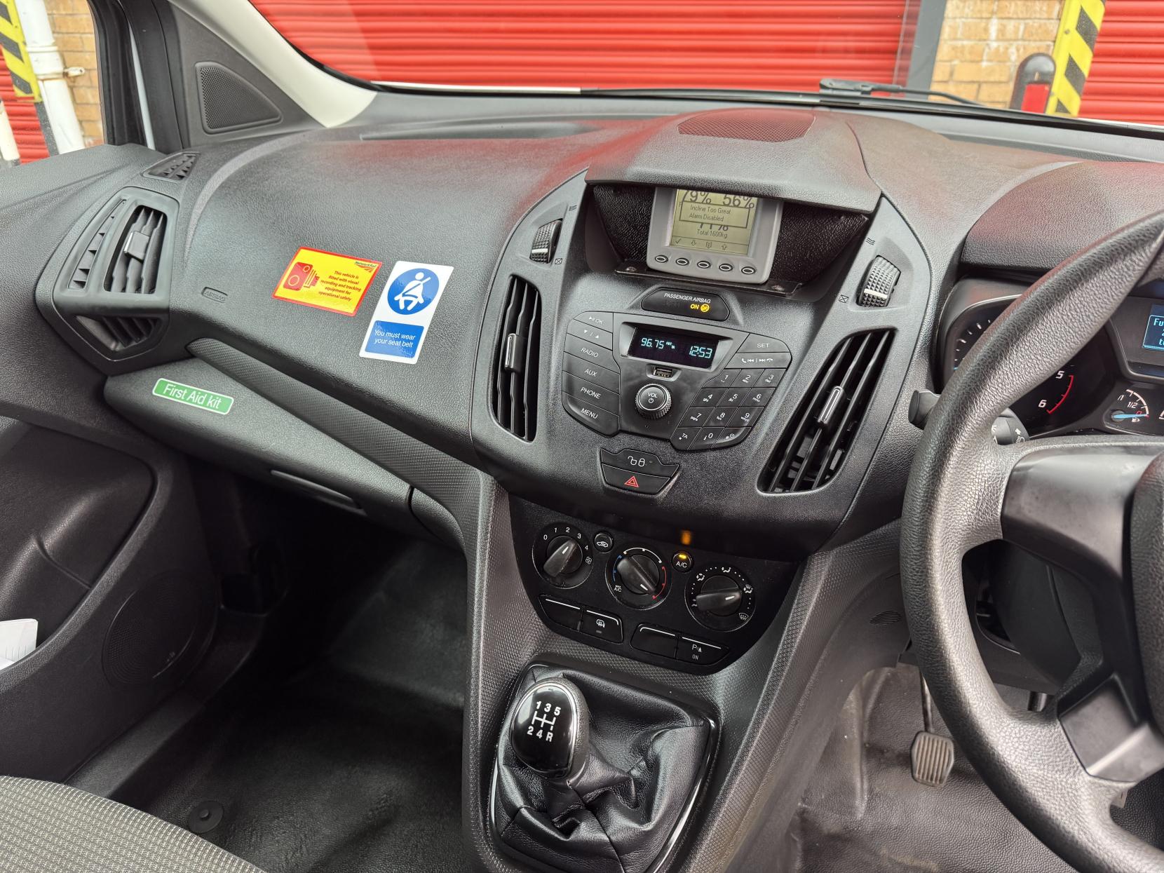 Ford Transit Connect 1.5 TDCi 220 Panel Van 5dr Diesel Manual L1 H1 (124 g/km, 99 bhp)