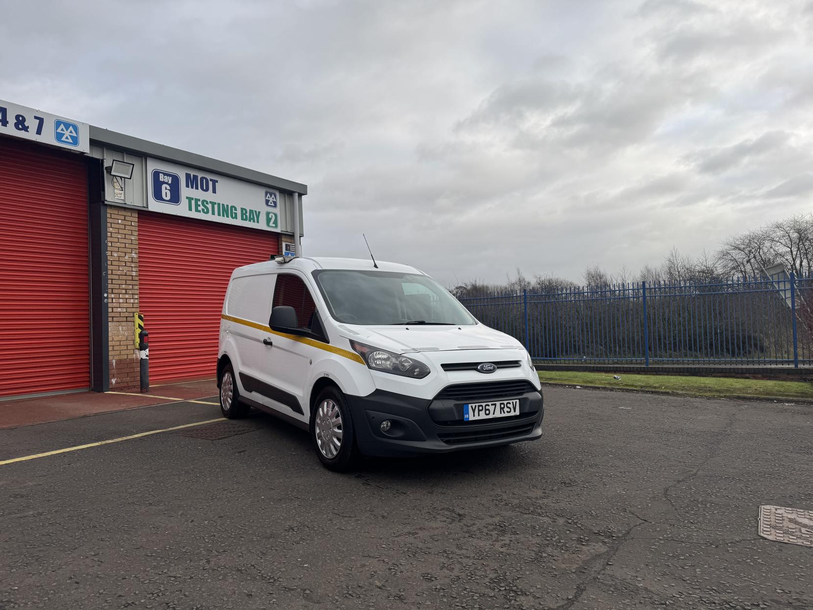 Ford Transit Connect 1.5 TDCi 220 Panel Van 5dr Diesel Manual L1 H1 (124 g/km, 99 bhp)