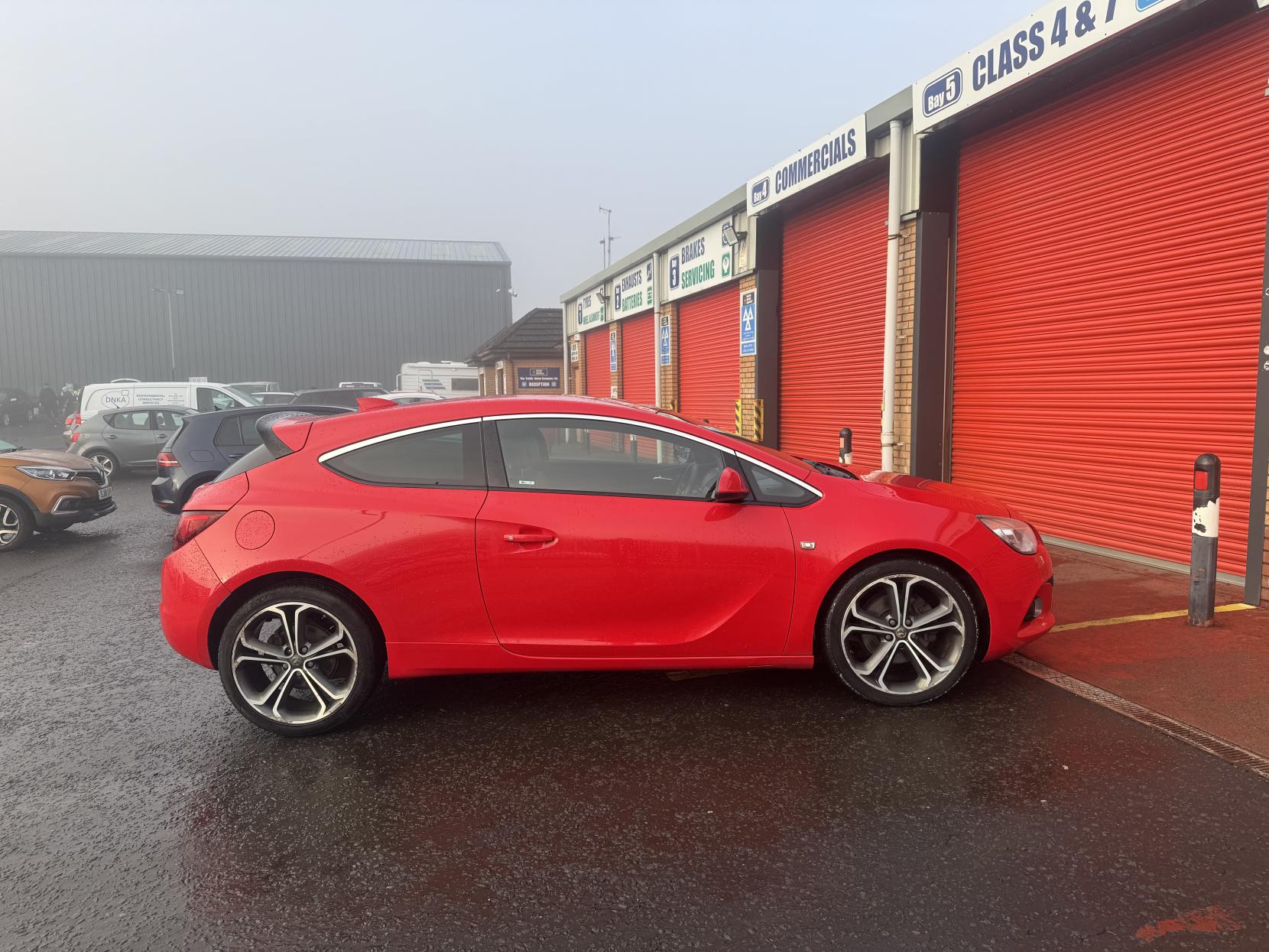 Vauxhall Astra GTC 1.4i Turbo Limited Edition Coupe 3dr Petrol Manual Euro 6 (s/s) (120 ps)