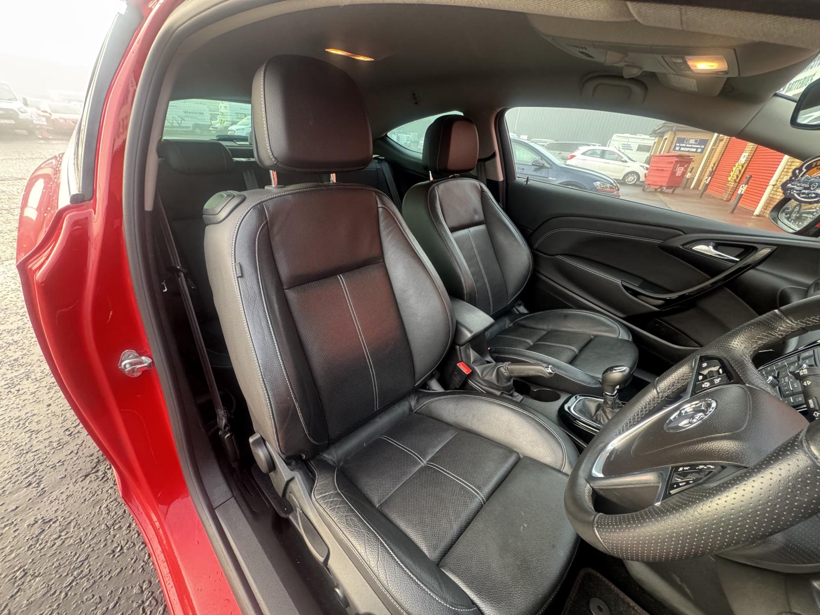 Vauxhall Astra GTC 1.4i Turbo Limited Edition Coupe 3dr Petrol Manual Euro 6 (s/s) (120 ps)