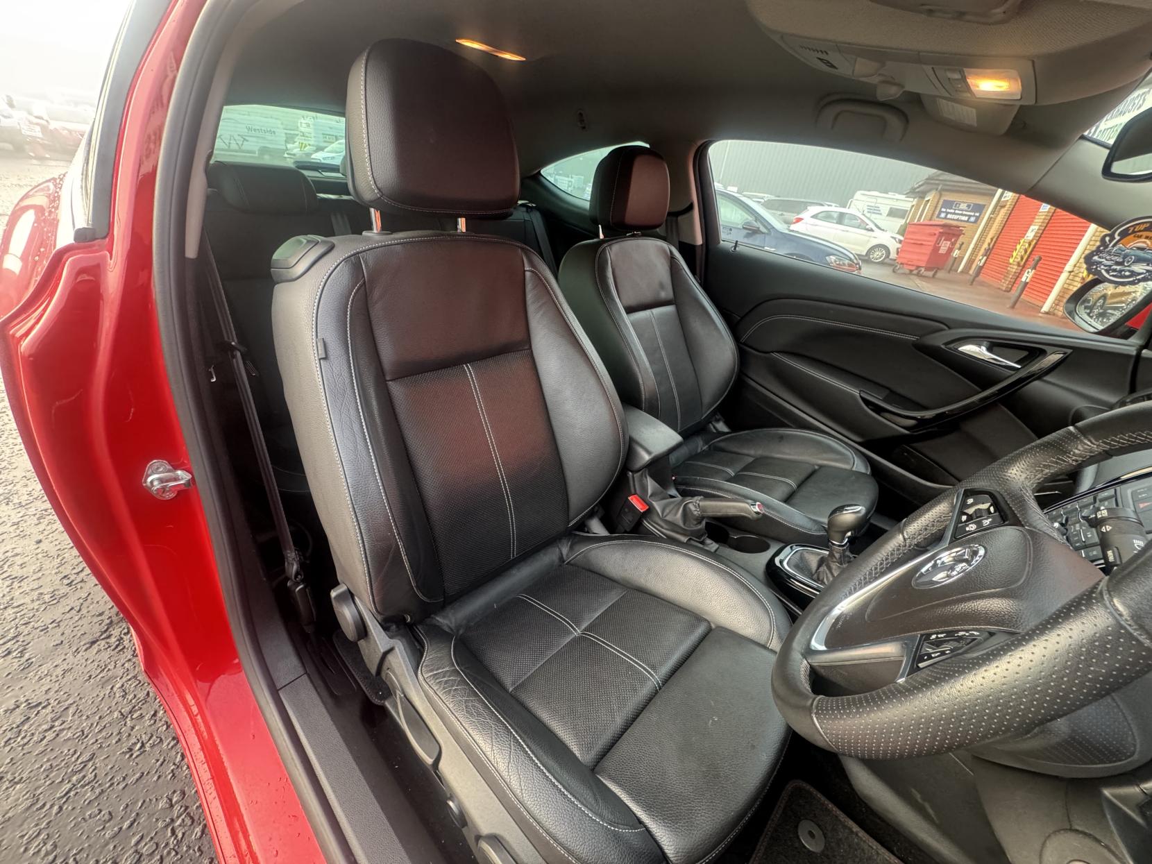 Vauxhall Astra GTC 1.4i Turbo Limited Edition Coupe 3dr Petrol Manual Euro 6 (s/s) (120 ps)