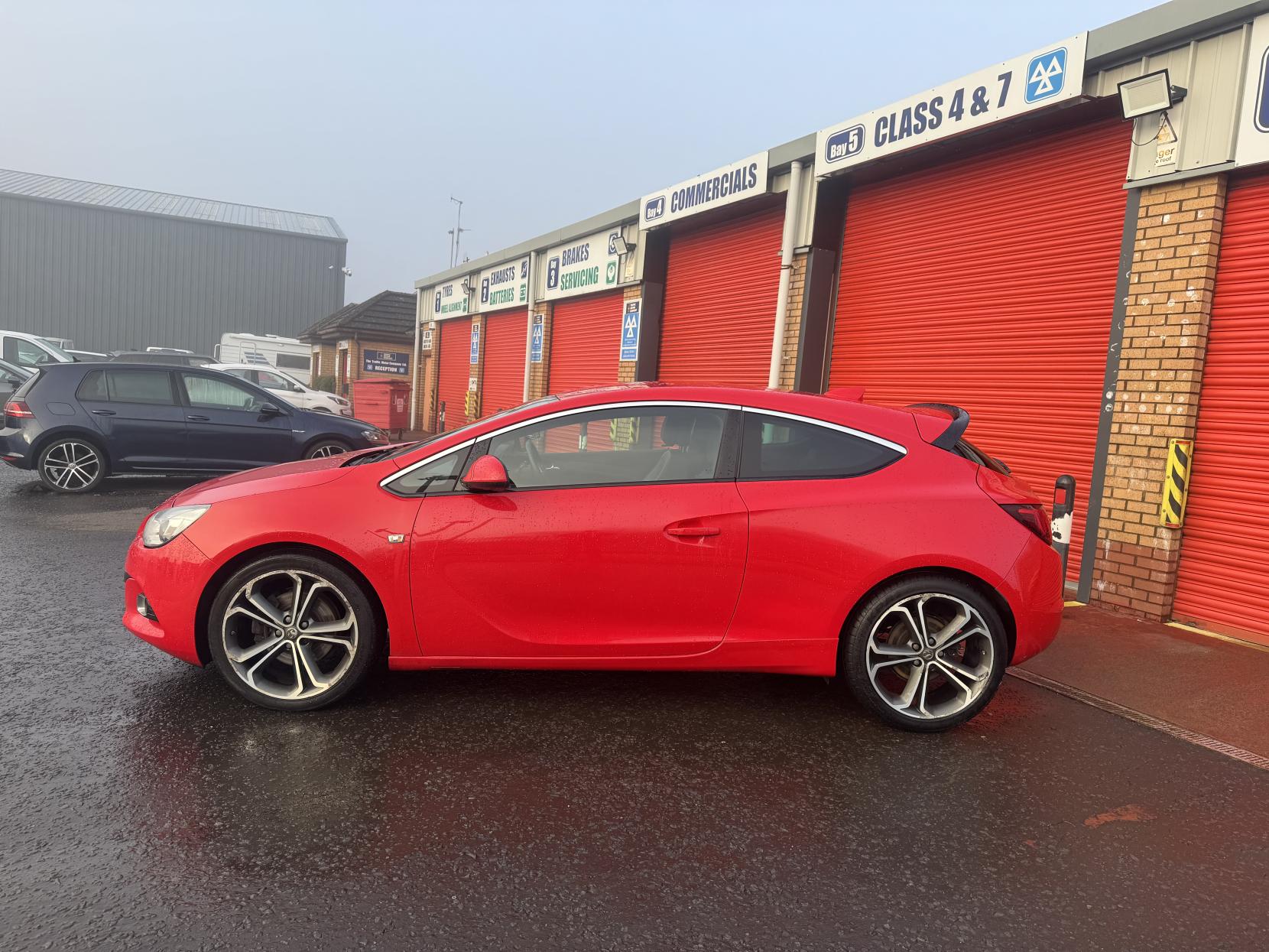 Vauxhall Astra GTC 1.4i Turbo Limited Edition Coupe 3dr Petrol Manual Euro 6 (s/s) (120 ps)